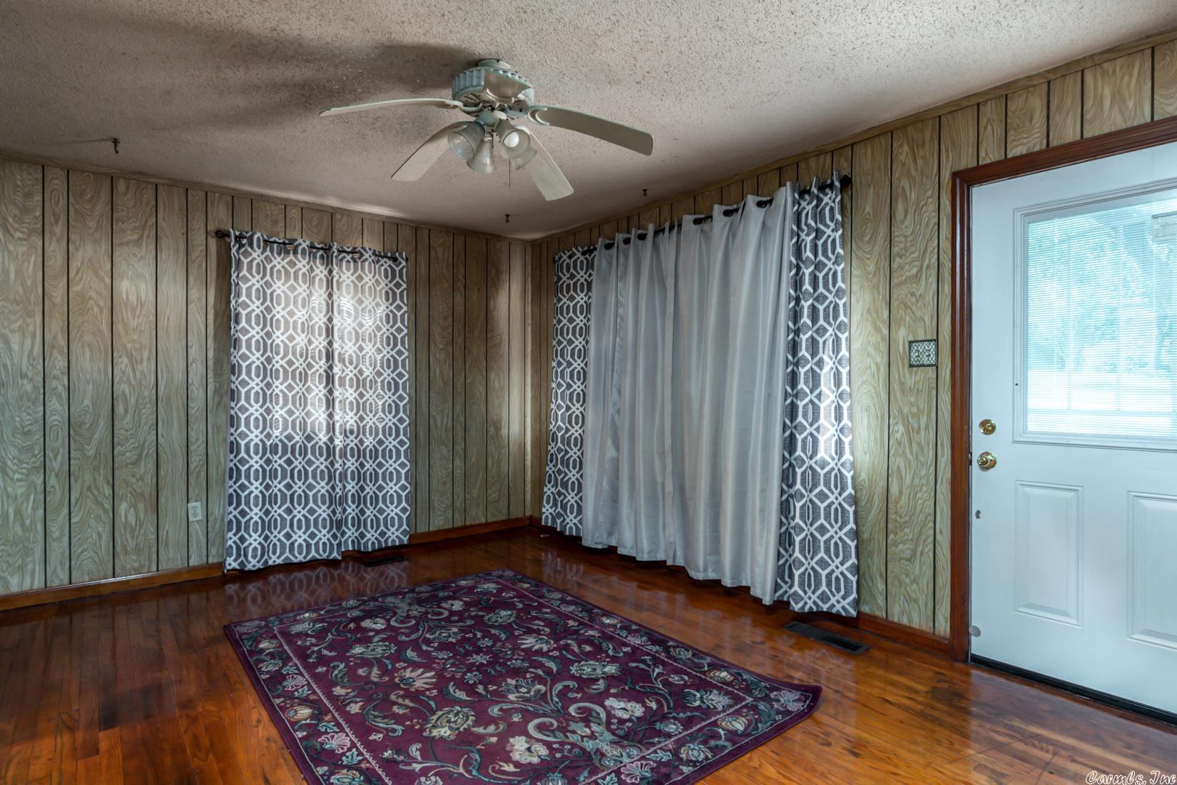 HENRYS - Residential