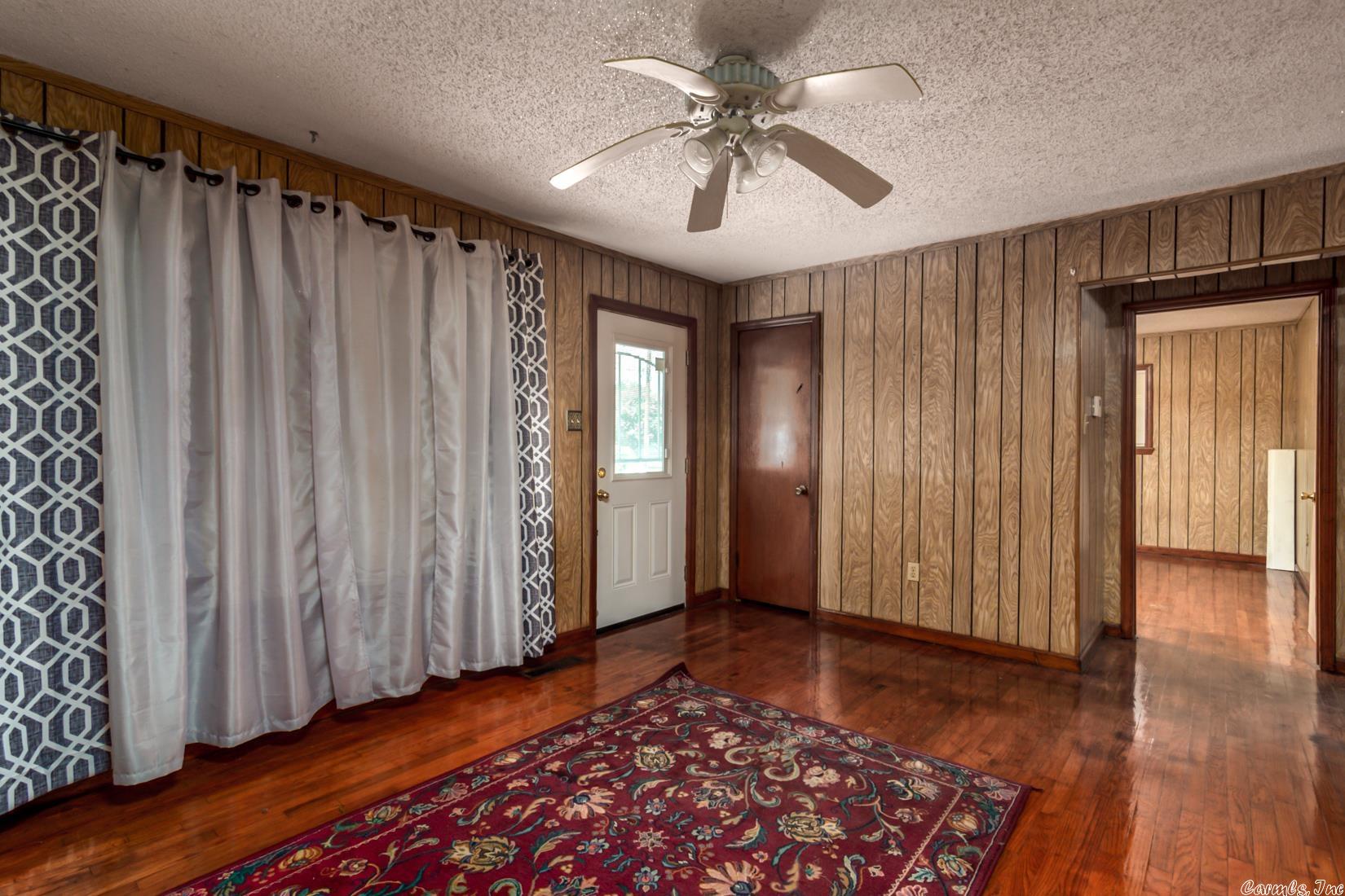 HENRYS - Residential