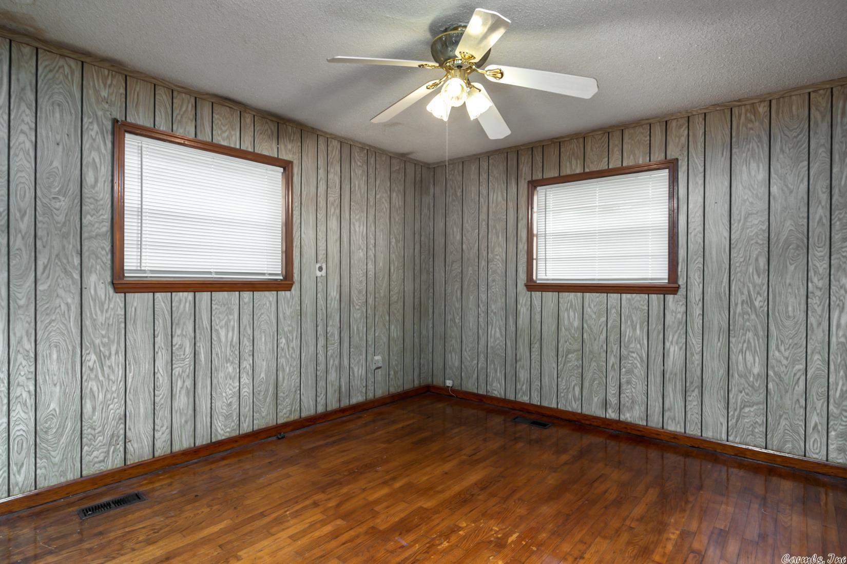 HENRYS - Residential