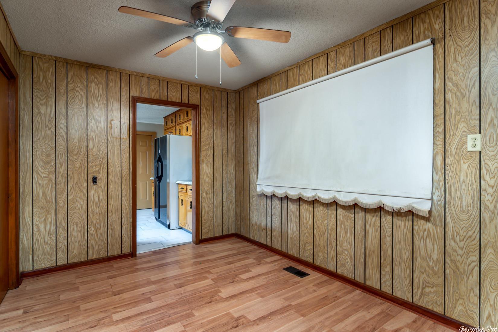 HENRYS - Residential