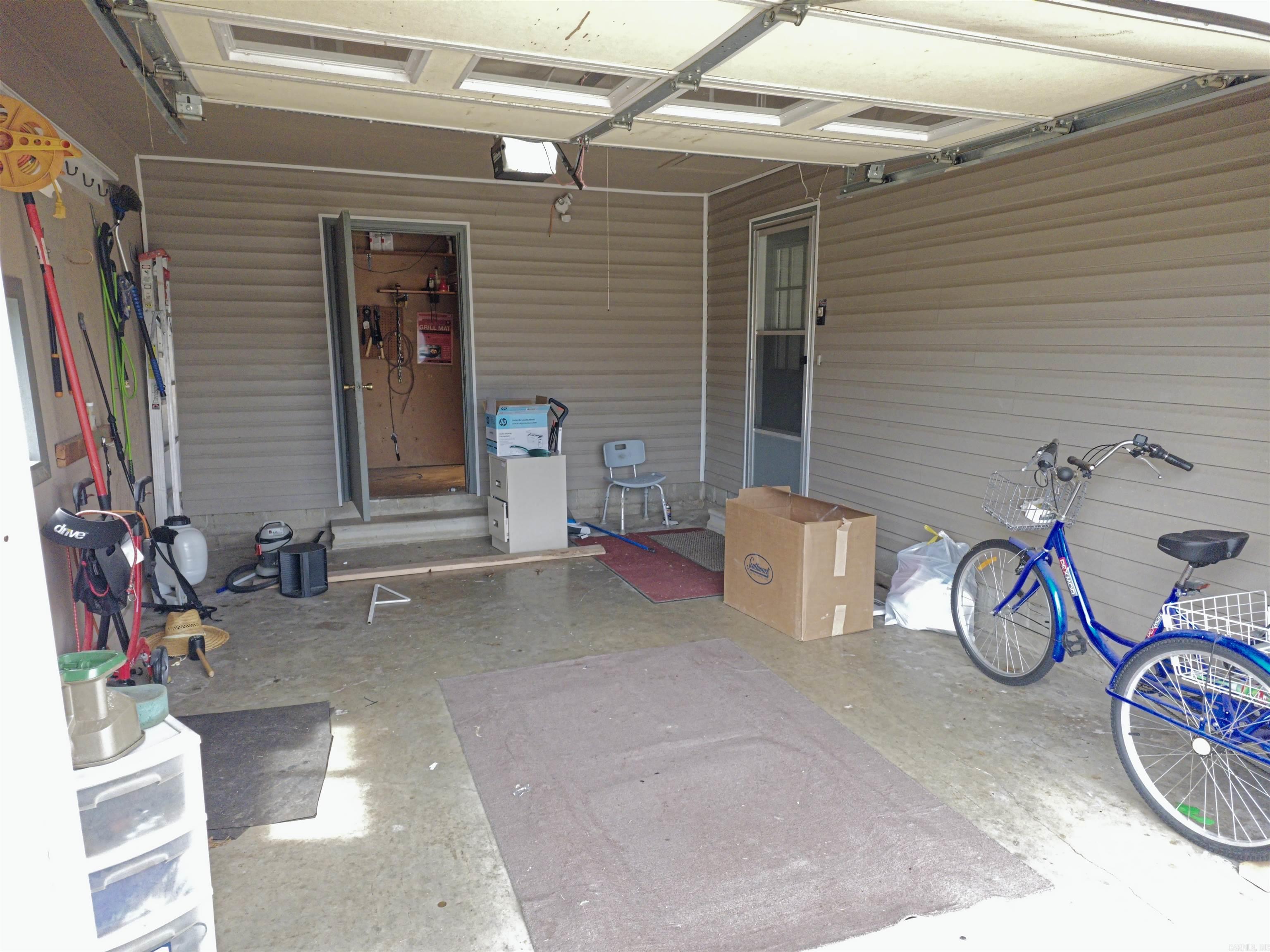 Knollcrest - Residential