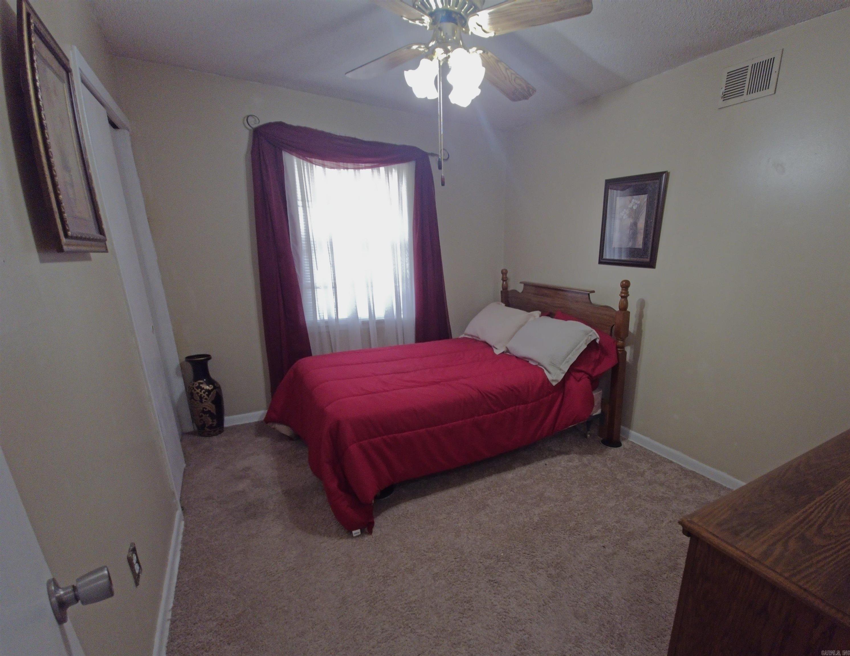 Knollcrest - Residential