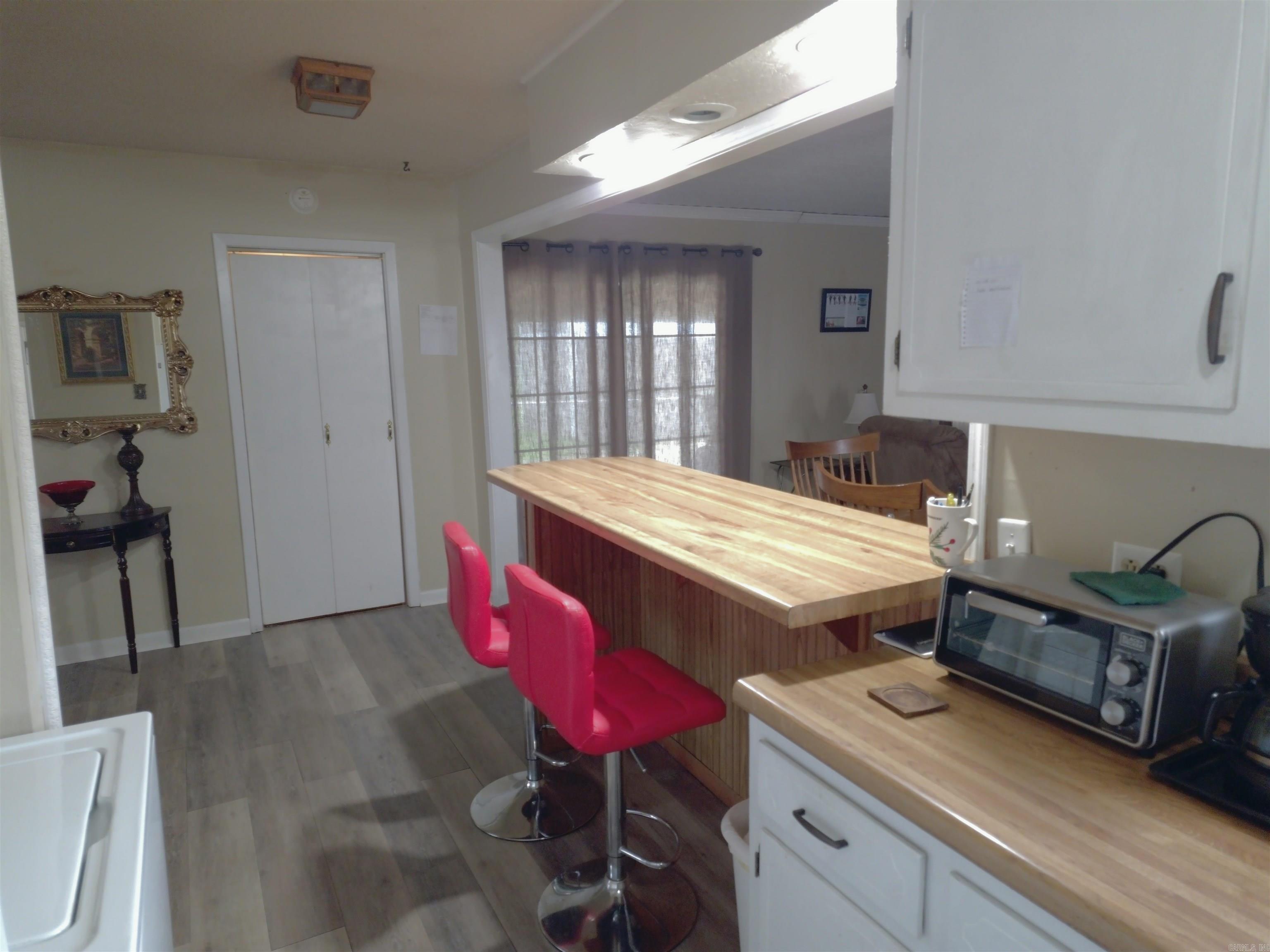 Knollcrest - Residential