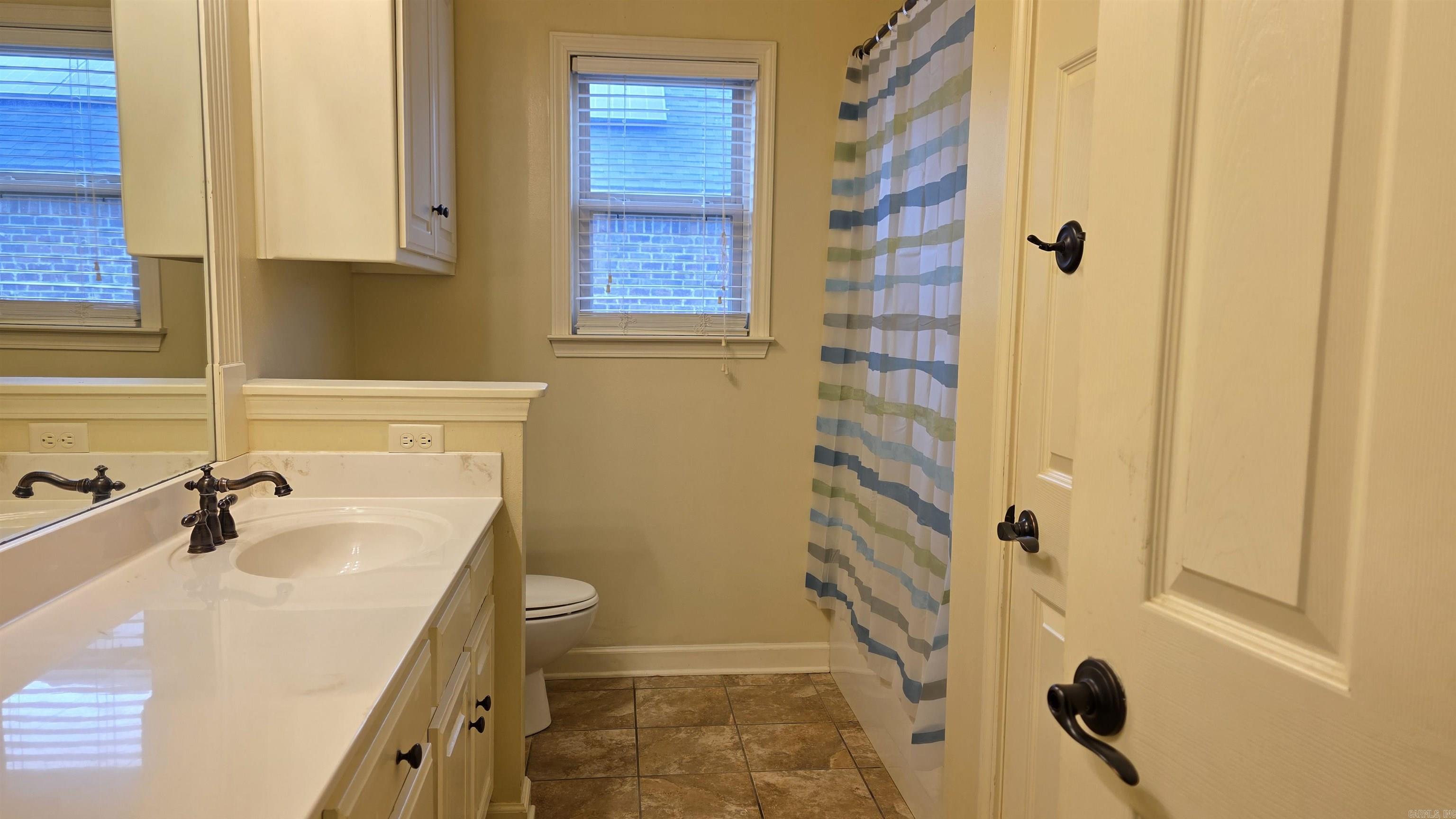 MILLERS CROSSING - Residential