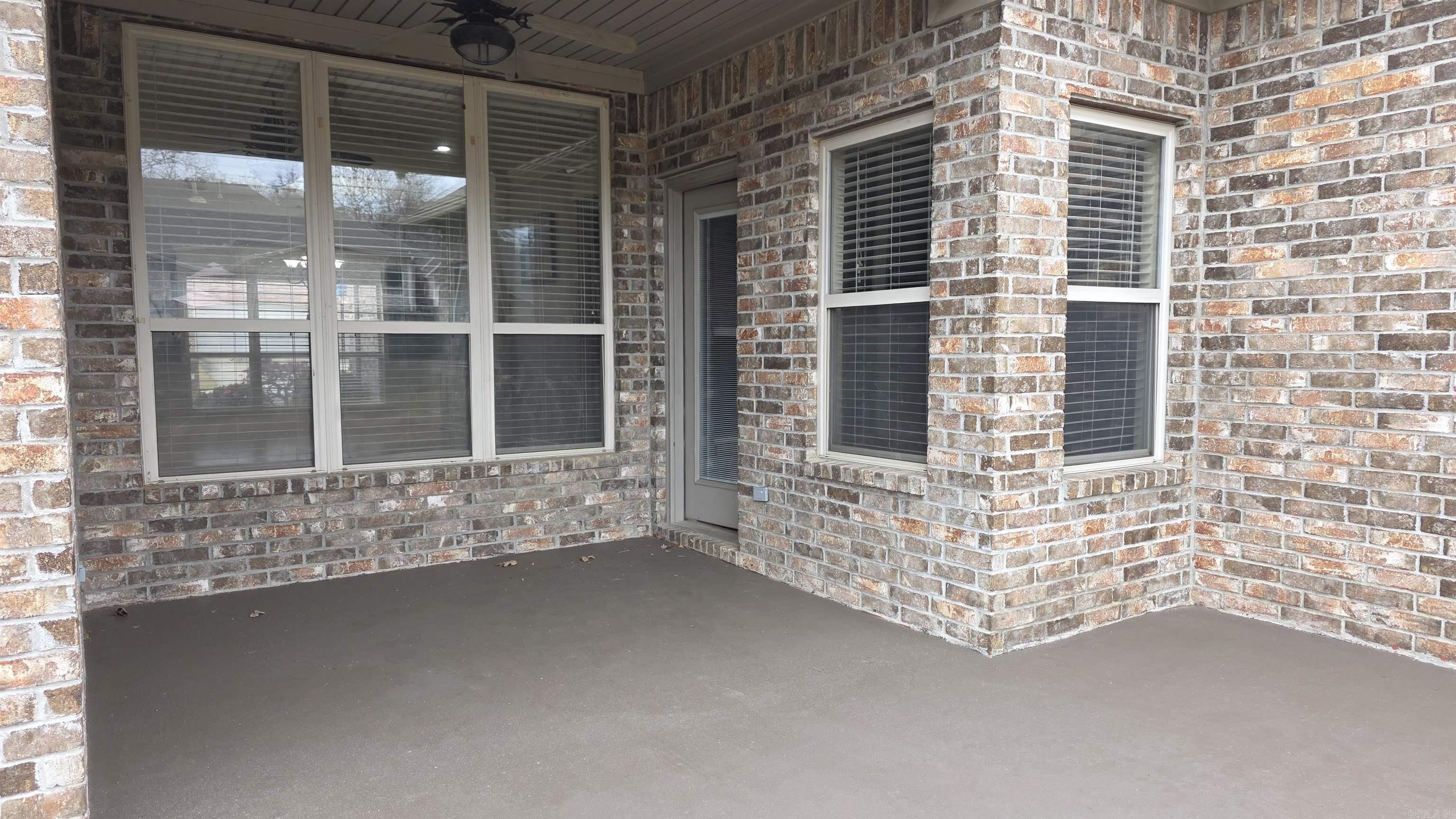 MILLERS CROSSING - Residential