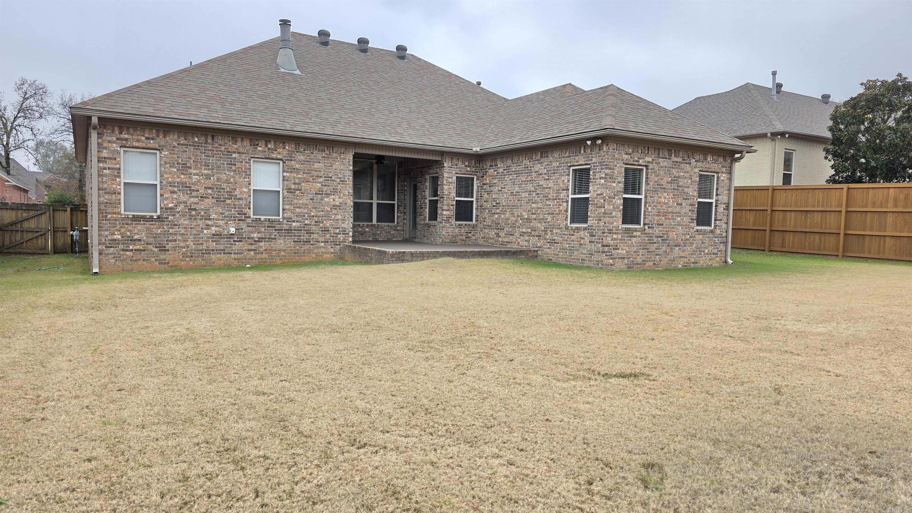 MILLERS CROSSING - Residential