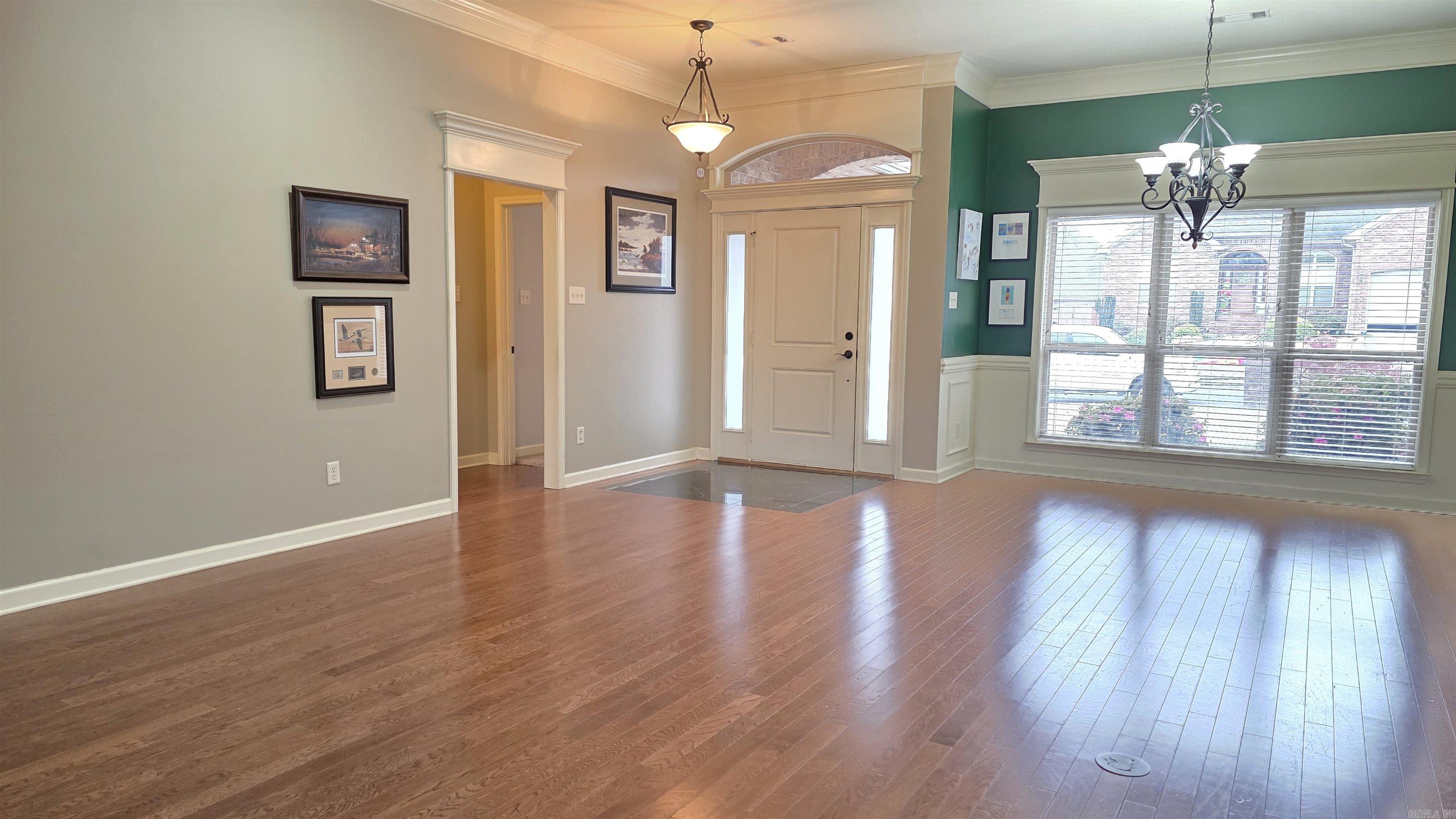 MILLERS CROSSING - Residential