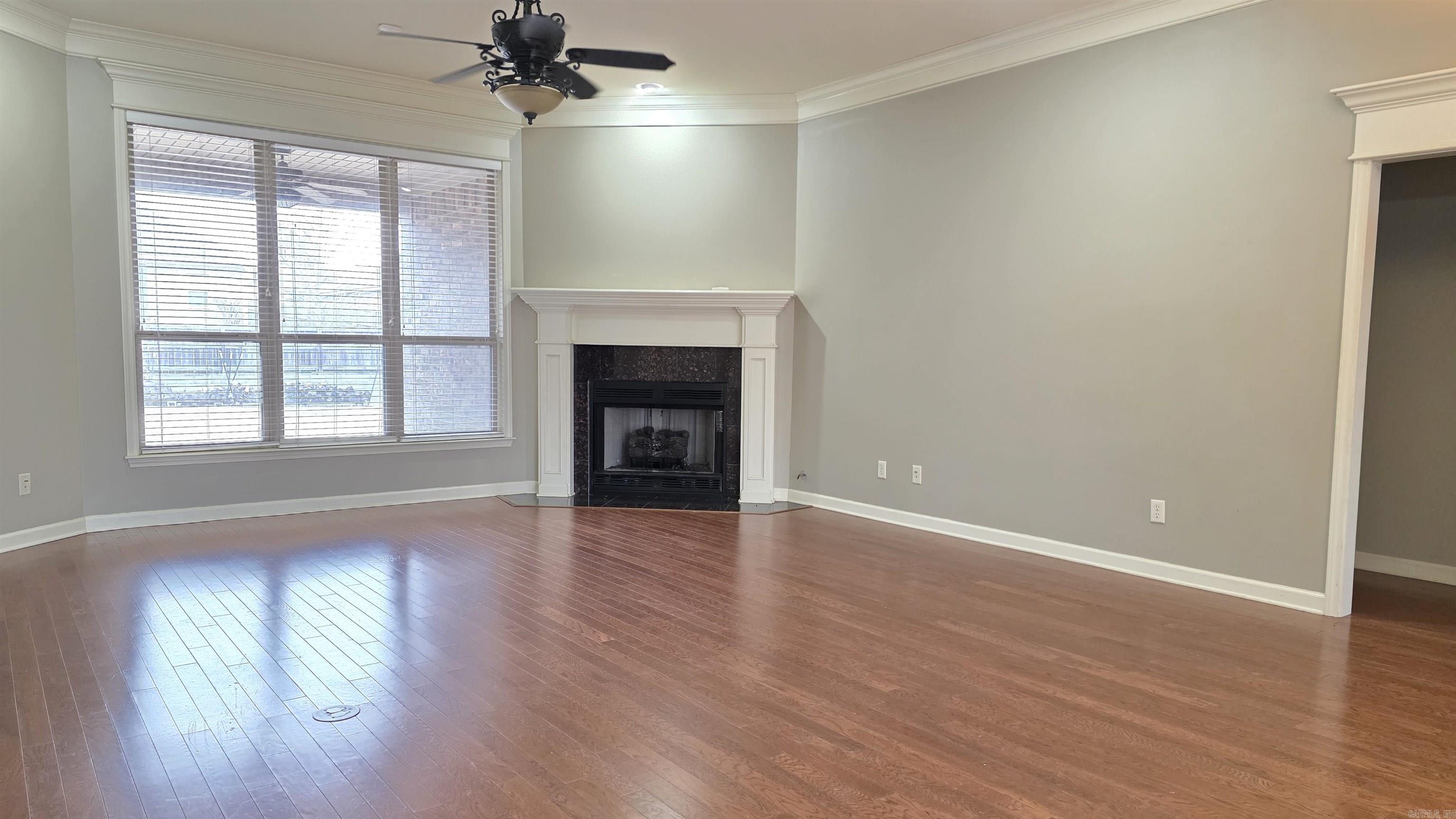 MILLERS CROSSING - Residential