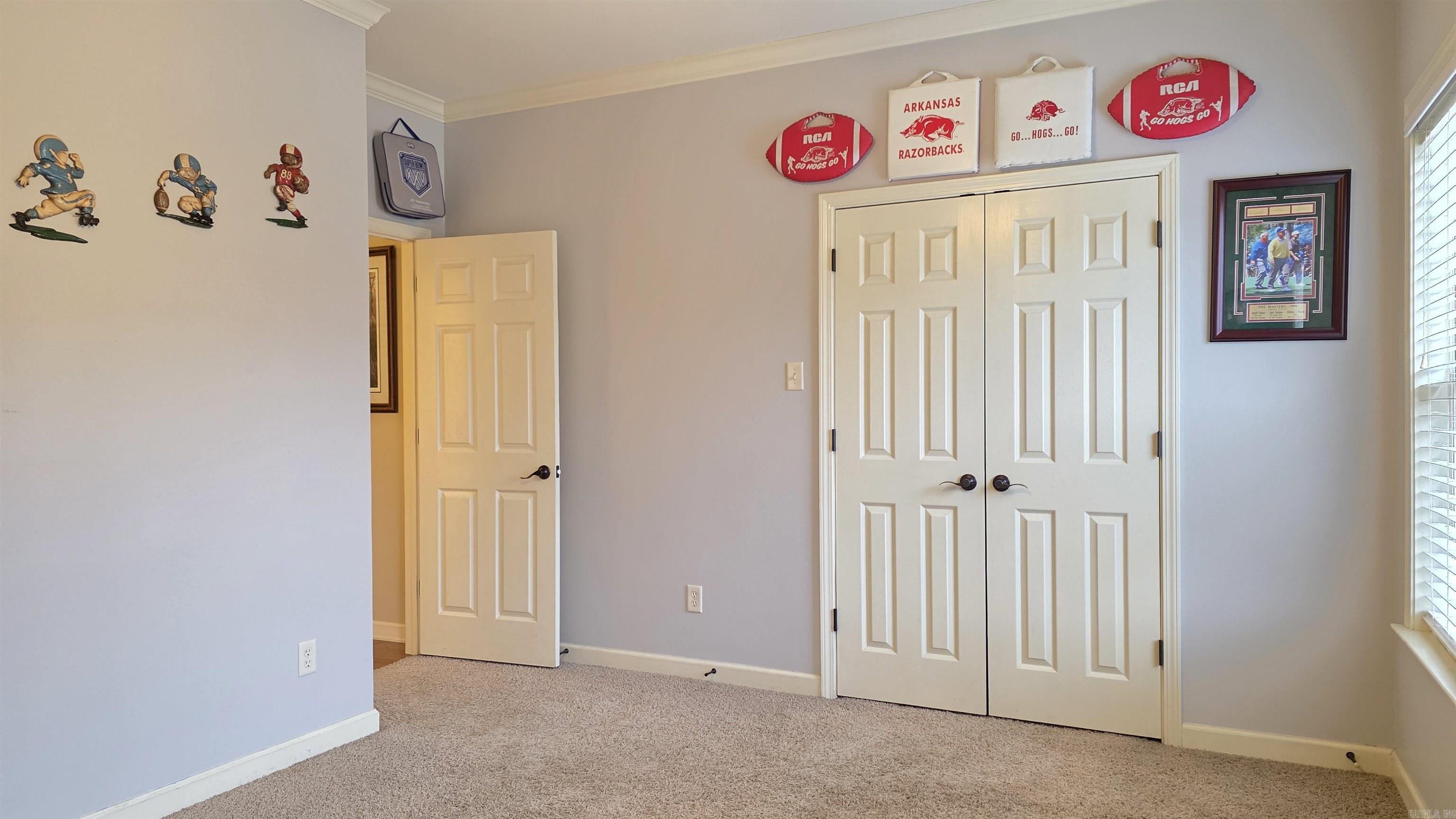 MILLERS CROSSING - Residential