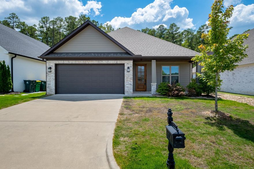 Open floorplan with great natural light.  Hardwoods in living areas.  Washer/Dryer and Refrigerator provided.  Two blocks from the neighborhood pool.  Close to Chenal Elementary.  12 month Lease.