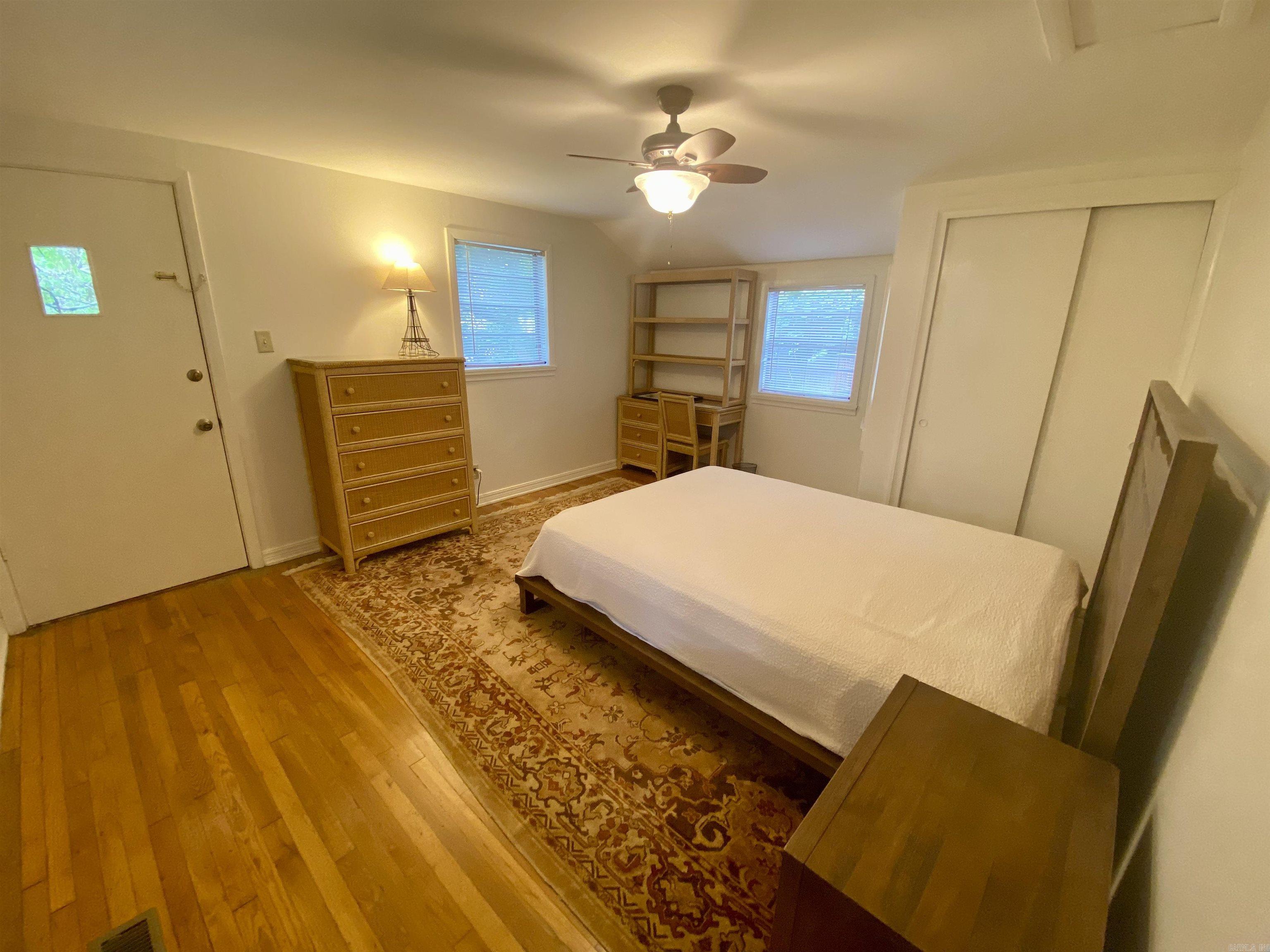 Lincoln Park - Residential