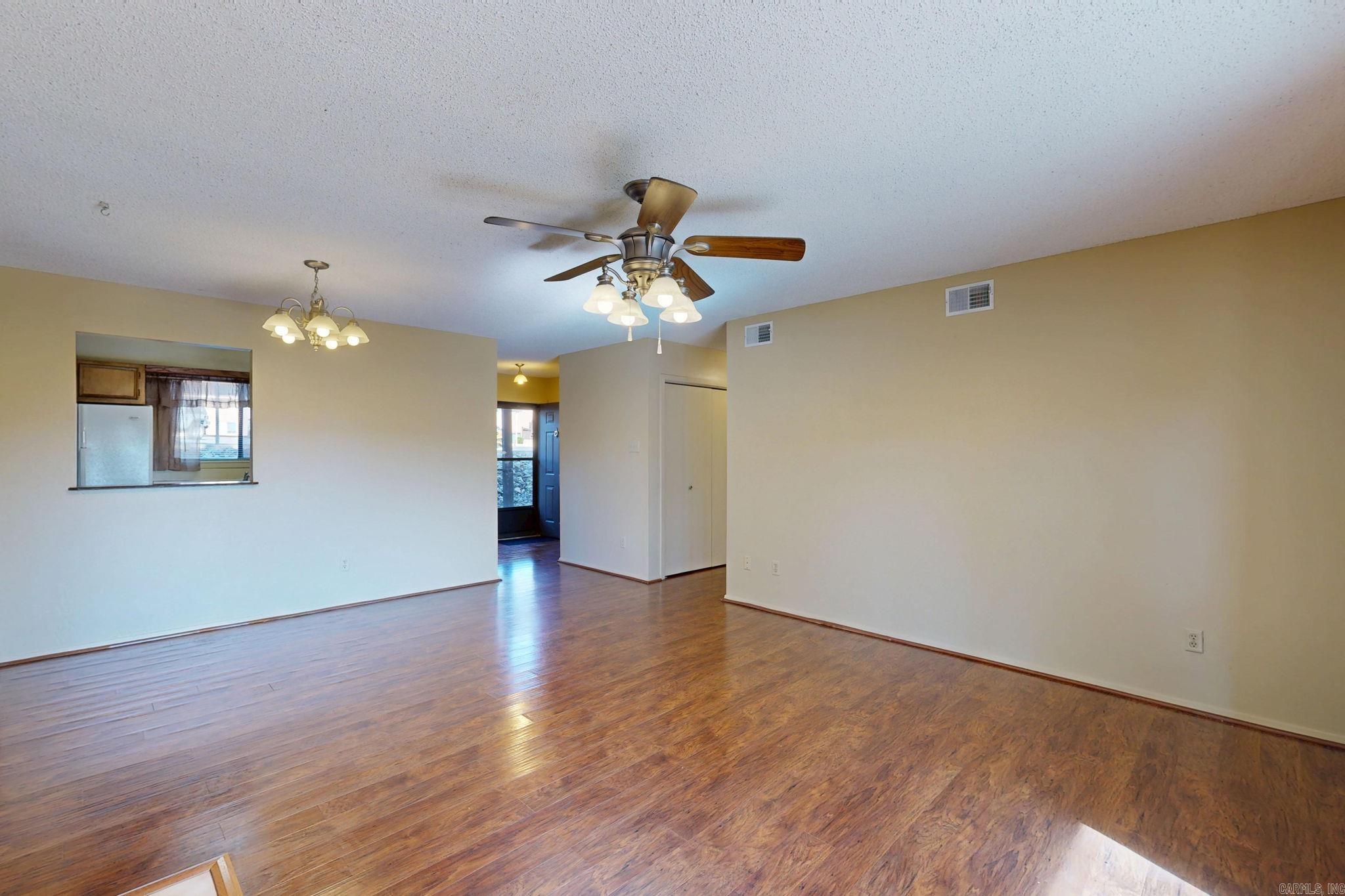 WILLOWBROOK TERRACE HPR - Residential