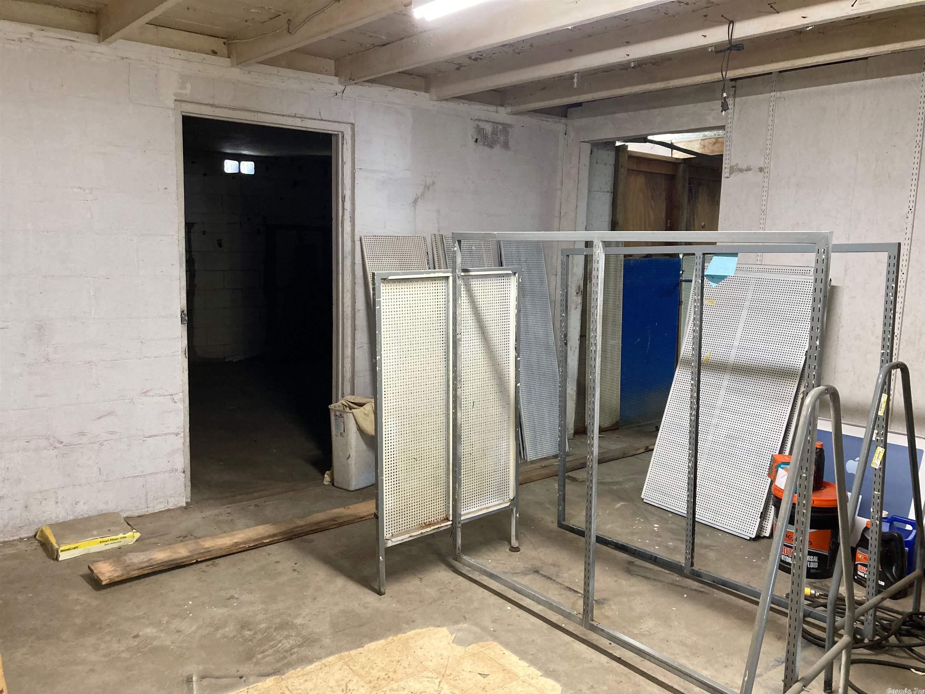 Huffaker - Commercial Sale