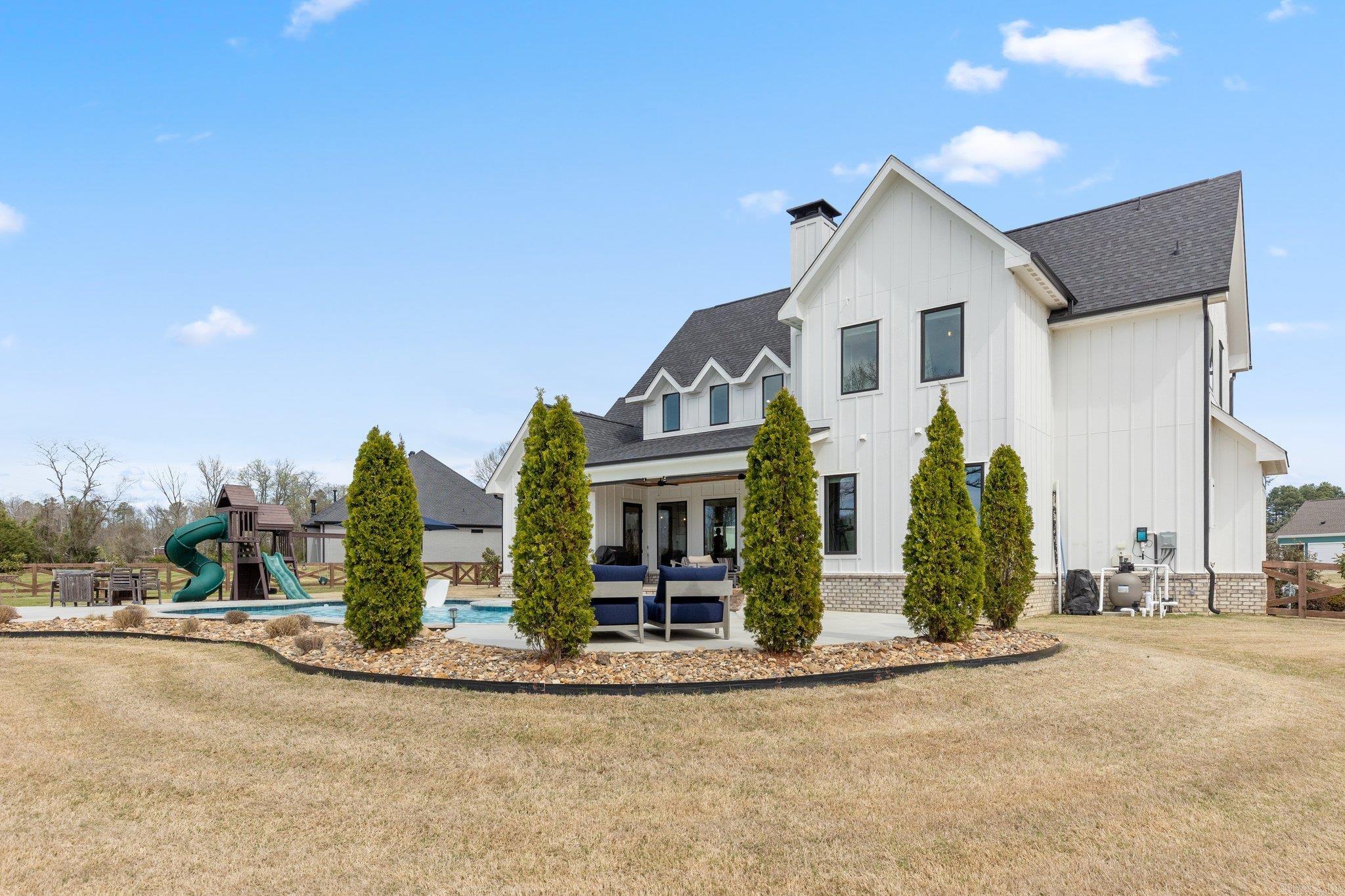 THE STABLES - Residential