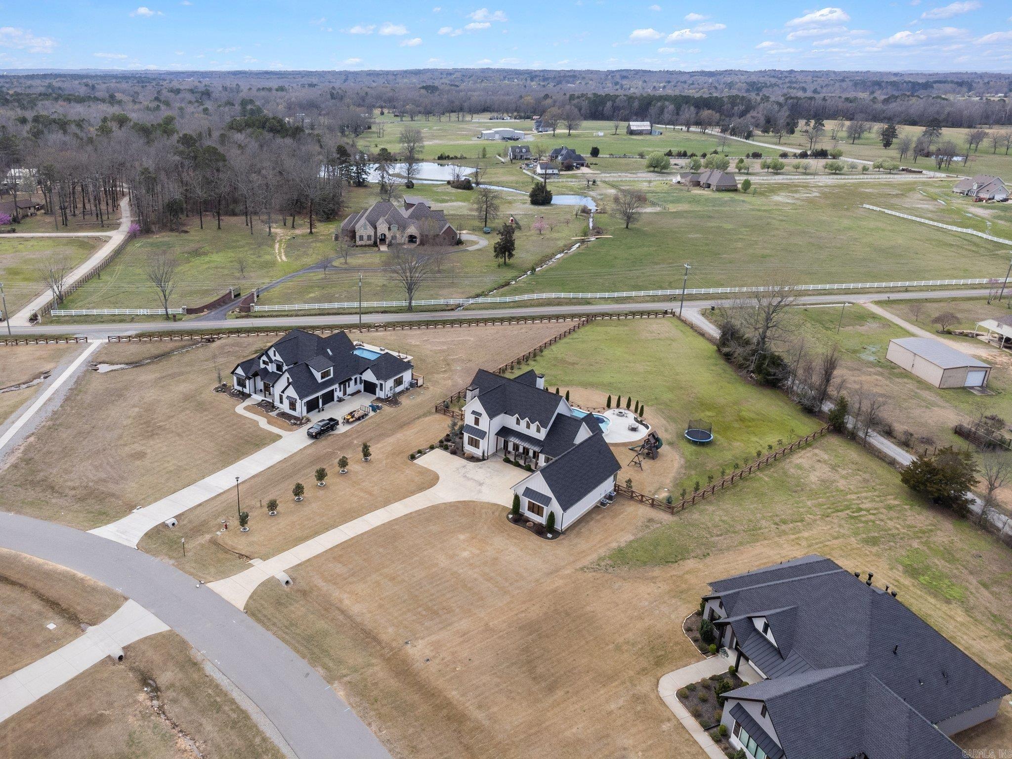 THE STABLES - Residential