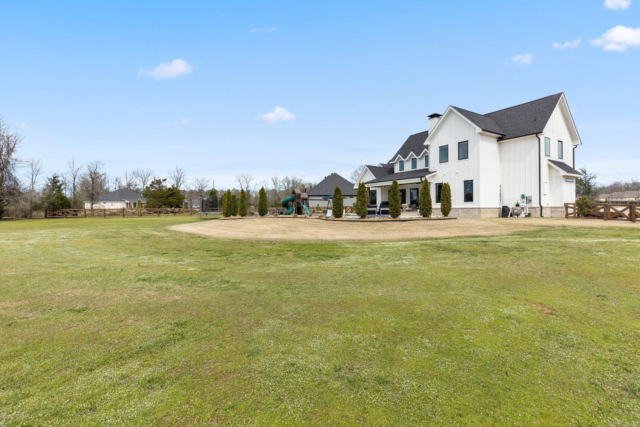 THE STABLES - Residential