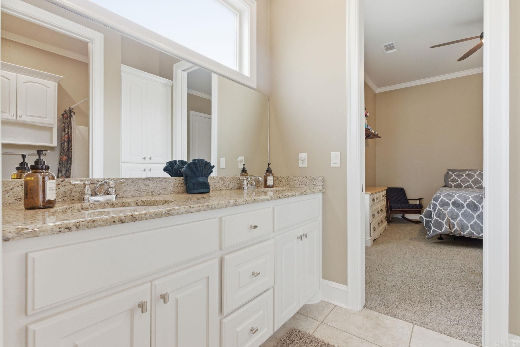 WOODLANDS EDGE - Residential