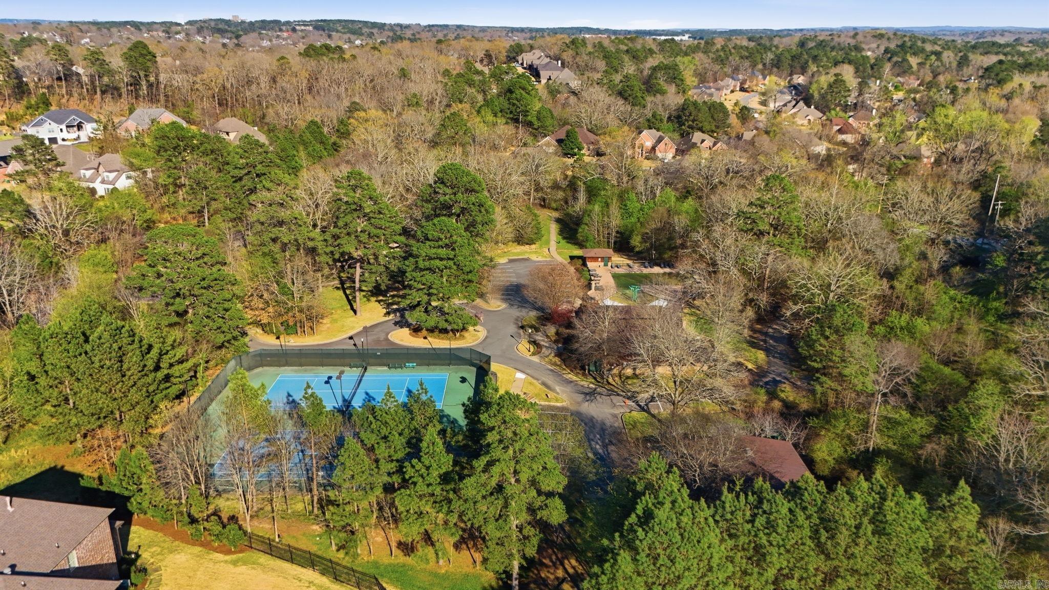 WOODLANDS EDGE - Residential