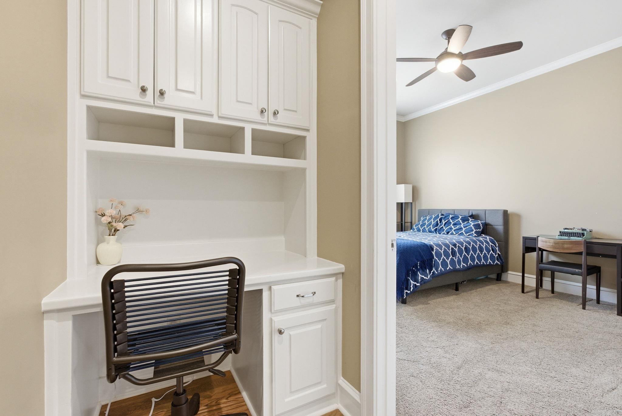 WOODLANDS EDGE - Residential