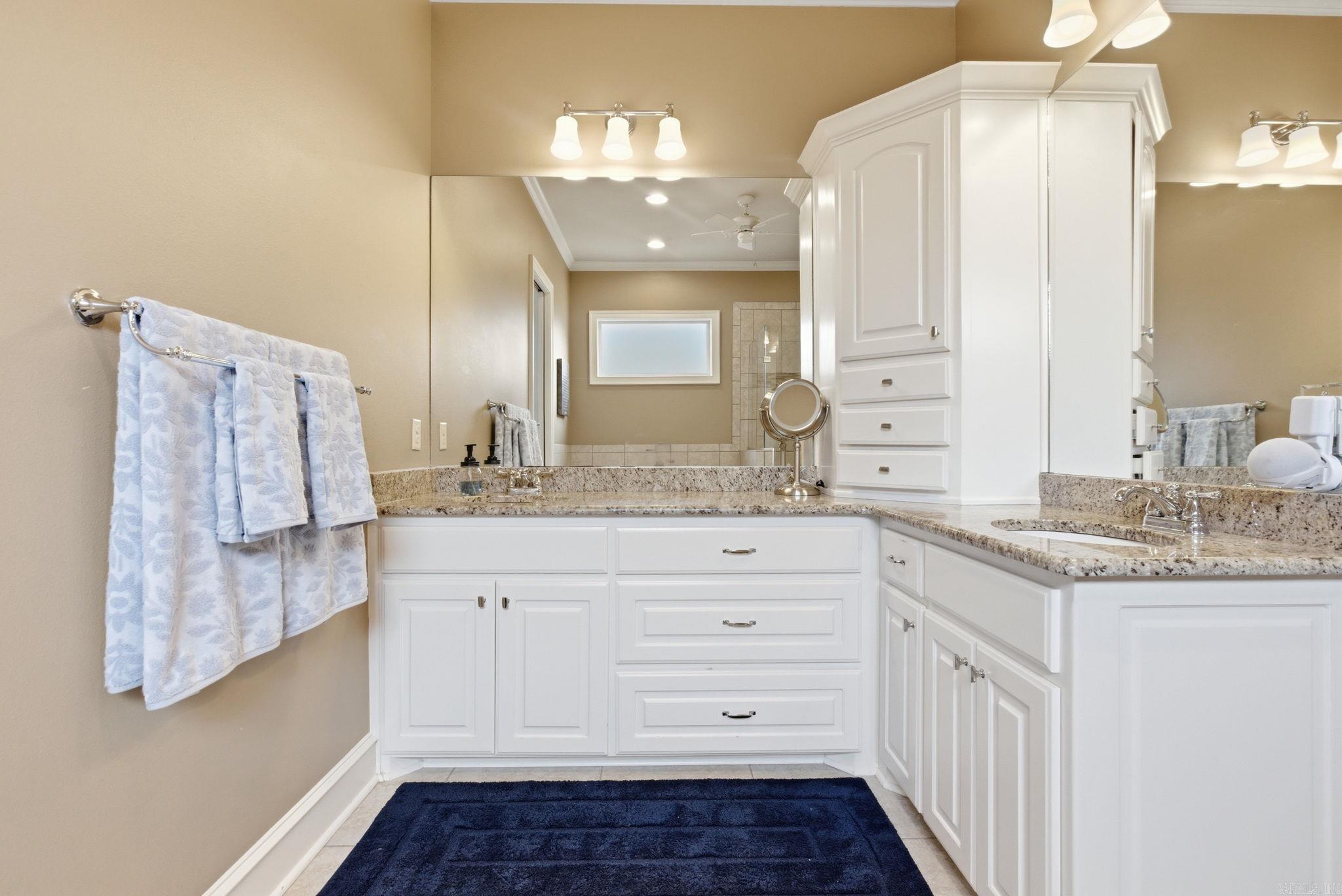 WOODLANDS EDGE - Residential