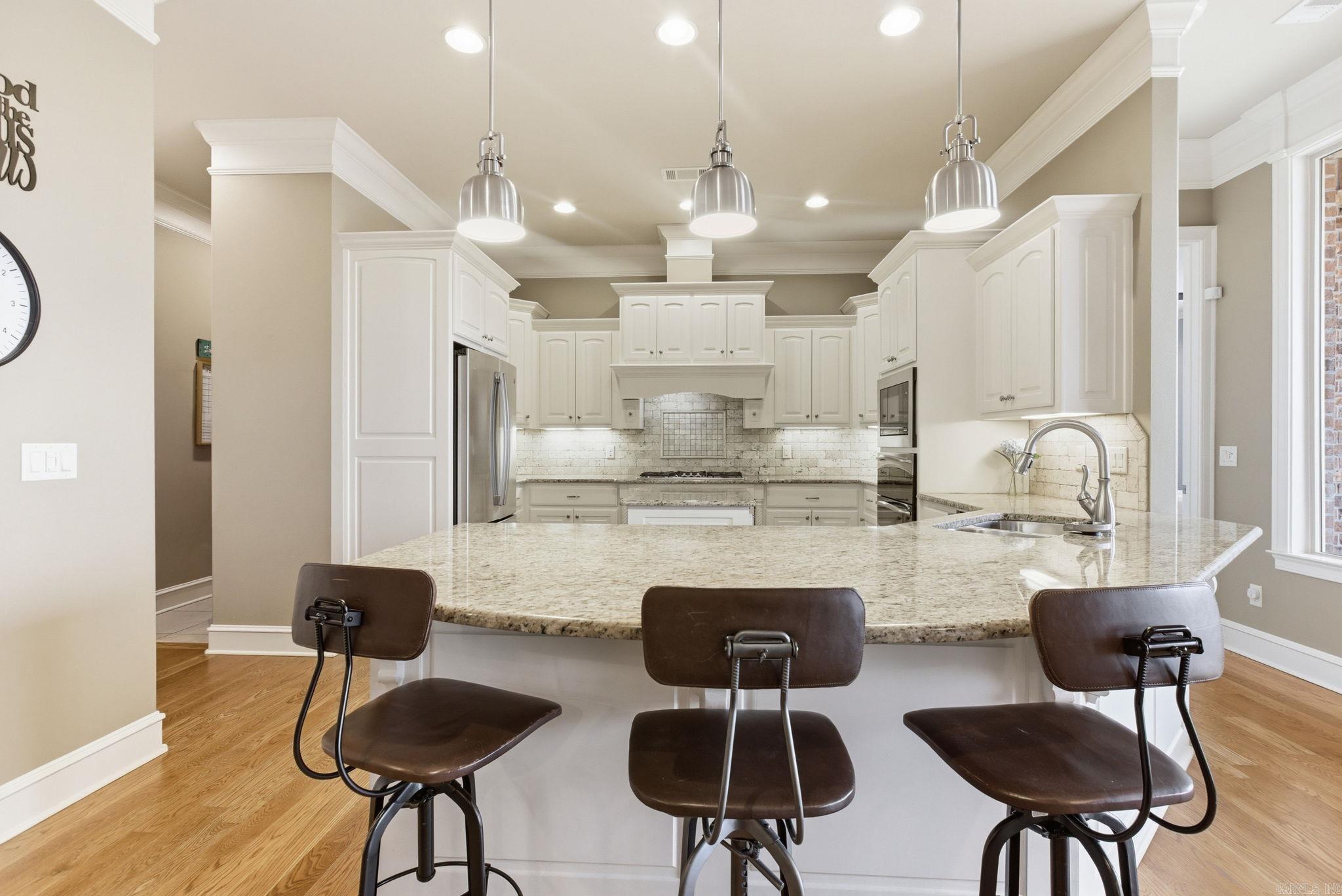 WOODLANDS EDGE - Residential