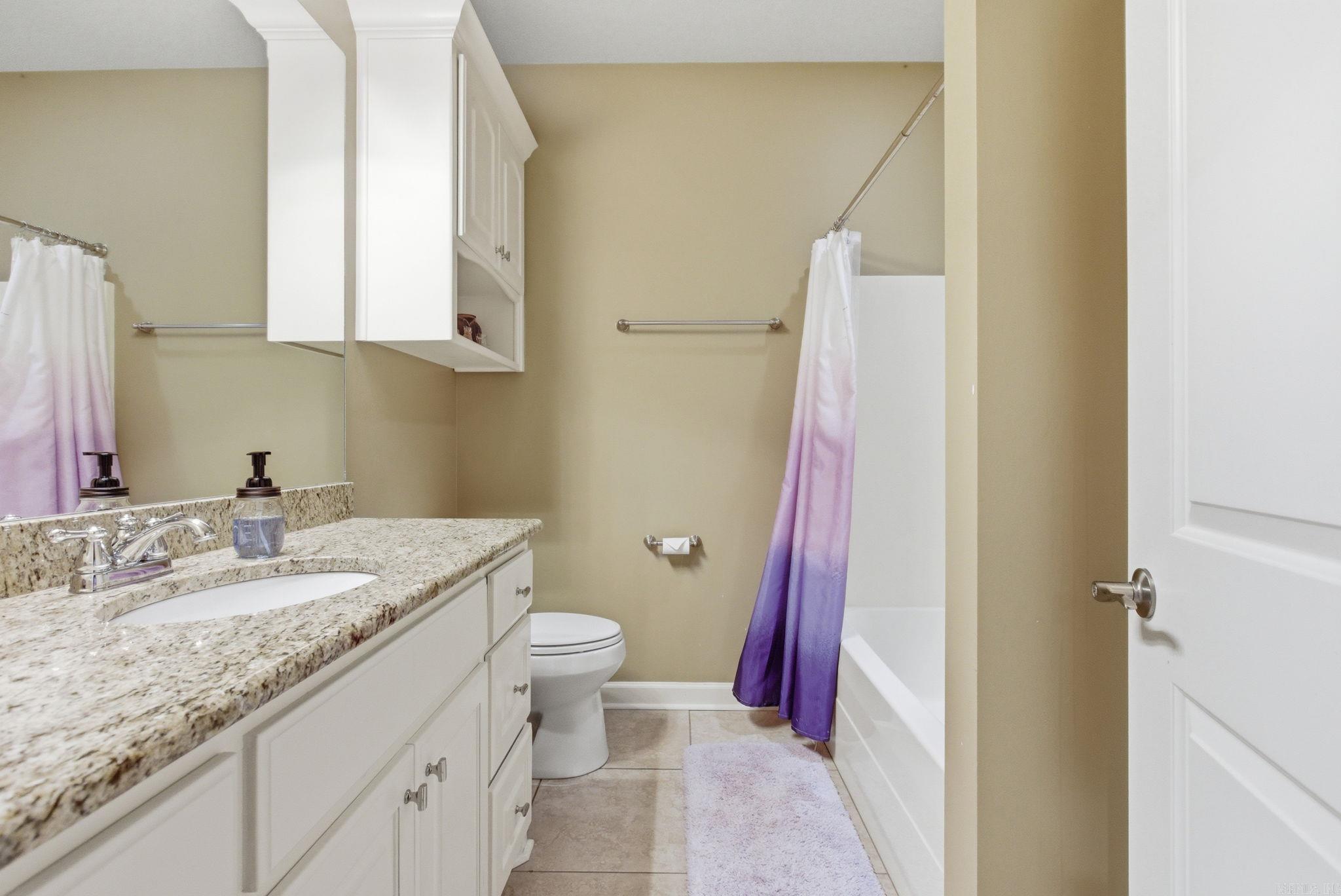 WOODLANDS EDGE - Residential