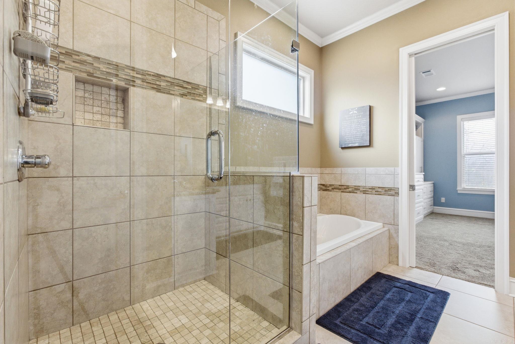 WOODLANDS EDGE - Residential