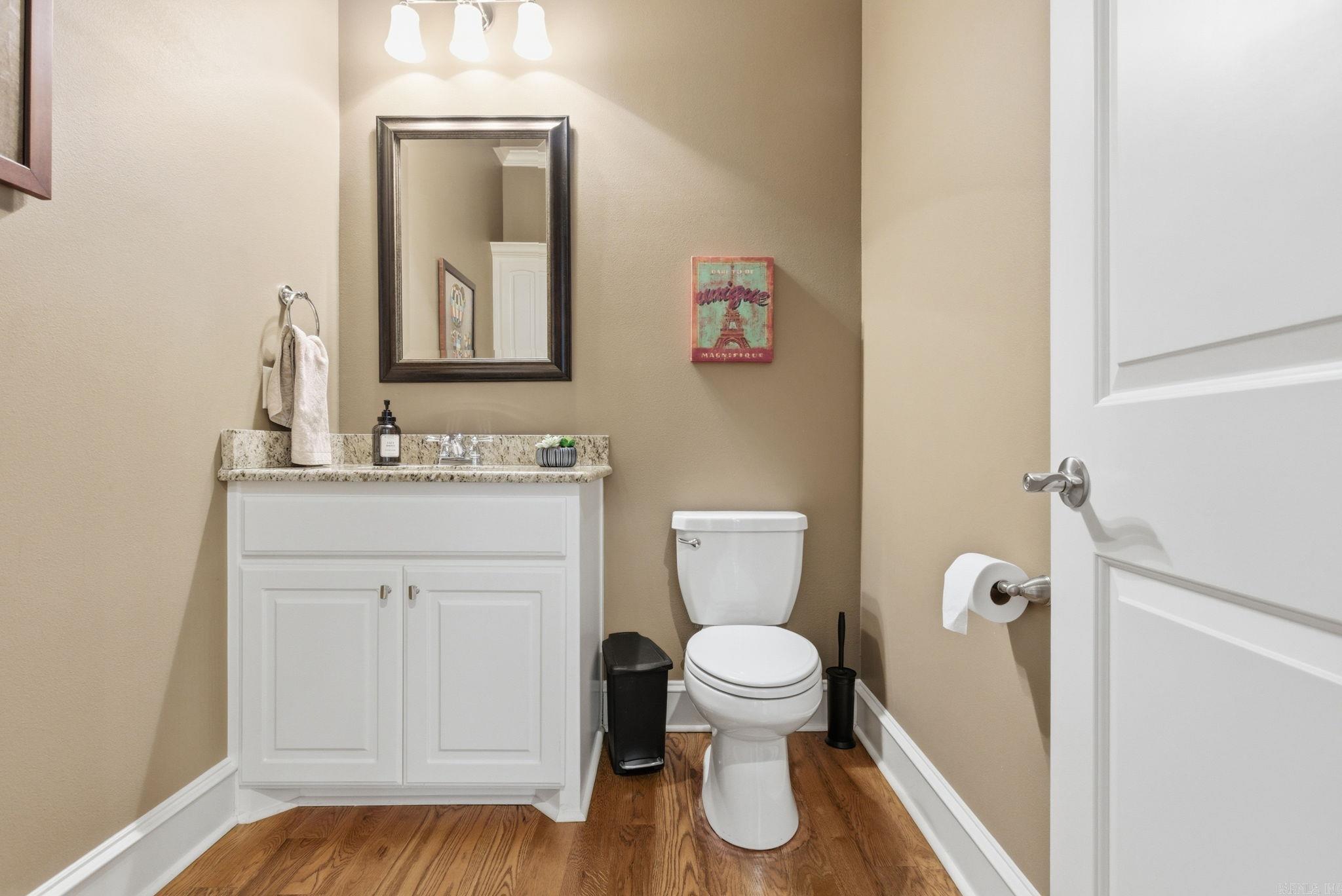 WOODLANDS EDGE - Residential