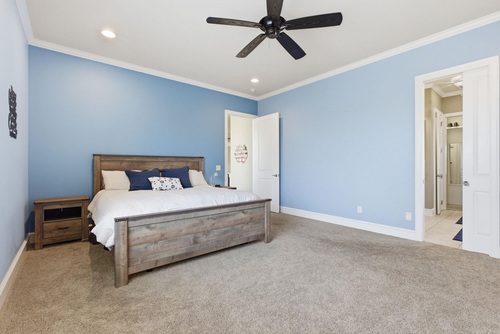 WOODLANDS EDGE - Residential