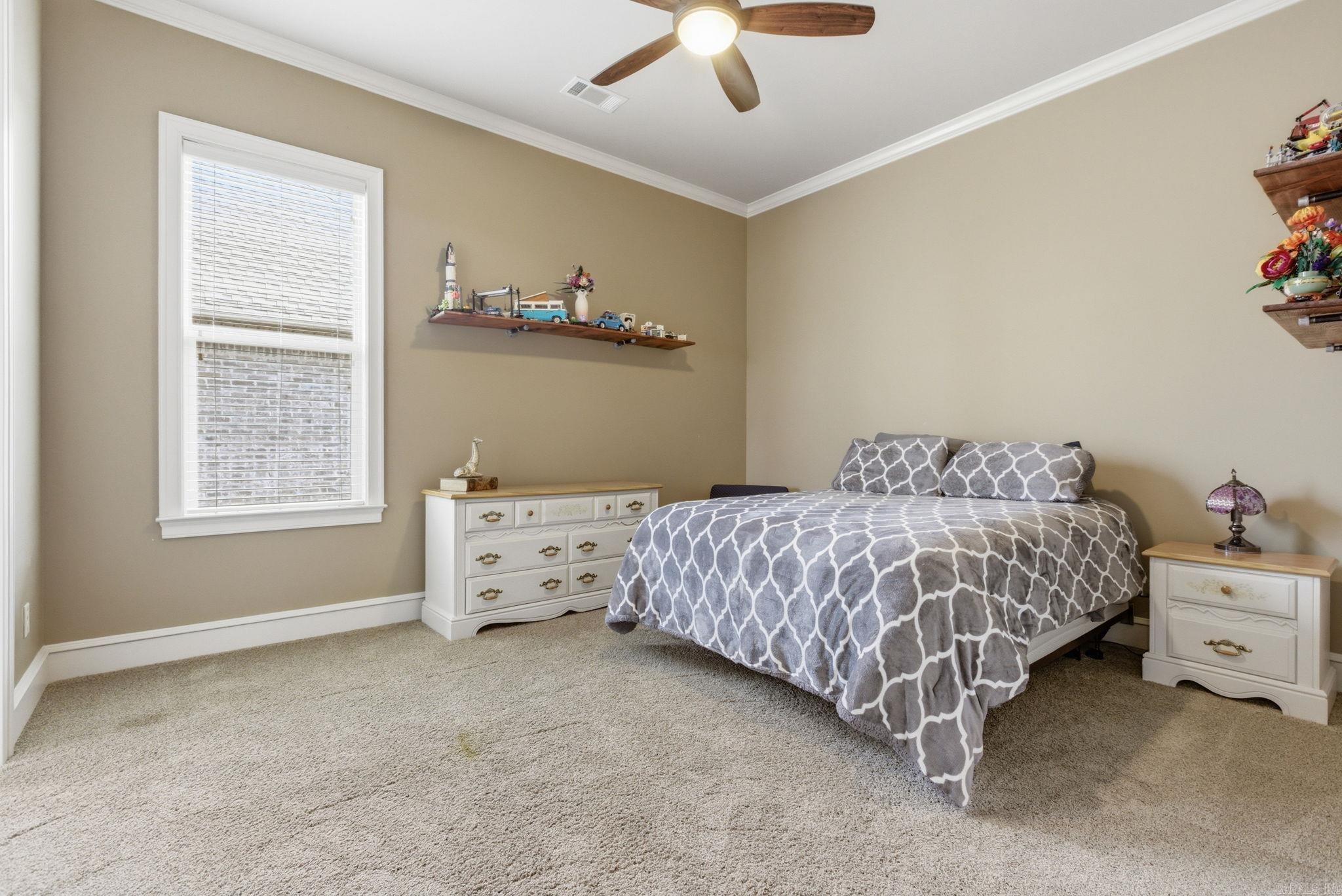 WOODLANDS EDGE - Residential