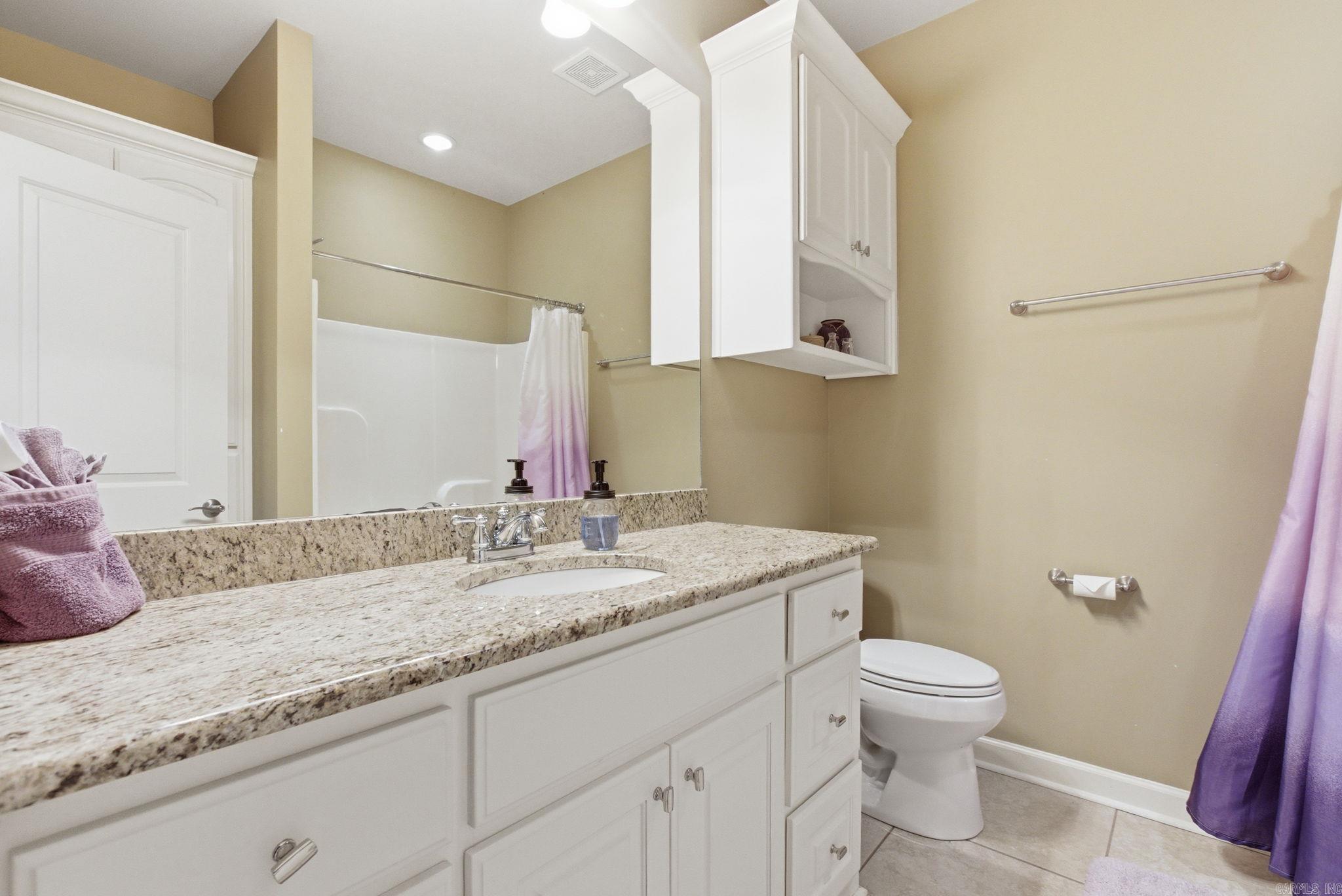 WOODLANDS EDGE - Residential