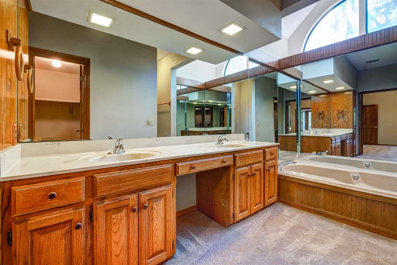 STONELEDGE TO COOK MTN VIL - Residential