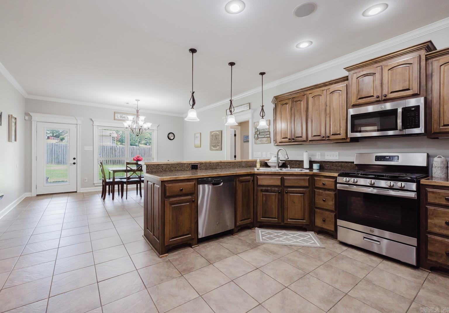 MEADOW RIDGE - Residential