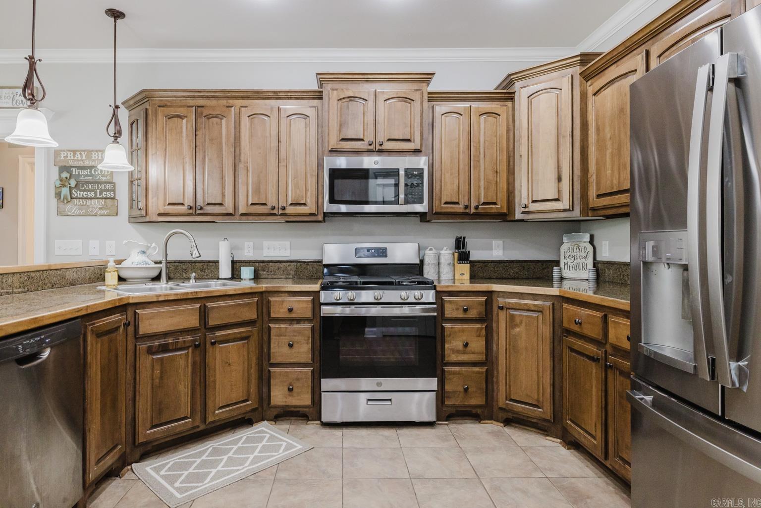 MEADOW RIDGE - Residential