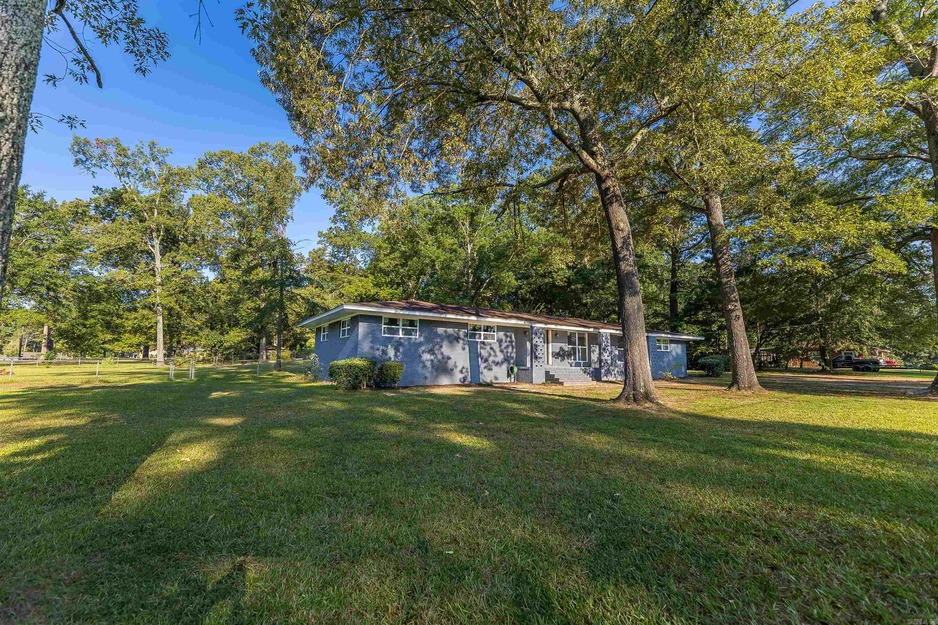 Welcome to 266 Ponderosa Drive! This beautifully updated three-bedroom home offers the flexibility of a potential fourth bedroom, office, or flex space. Situated on a spacious lot, the property features numerous upgrades including new windows, granite countertops, and luxury vinyl plank flooring throughout. Every detail has been thoughtfully completed by the current owner, making this home move-in ready with modern finishes. The backyard boasts a large patio area, ideal for entertaining, hosting fall football gatherings, or enjoying family time outdoors. With stylish updates and ample space inside and out, this property is ready to welcome its new owners.