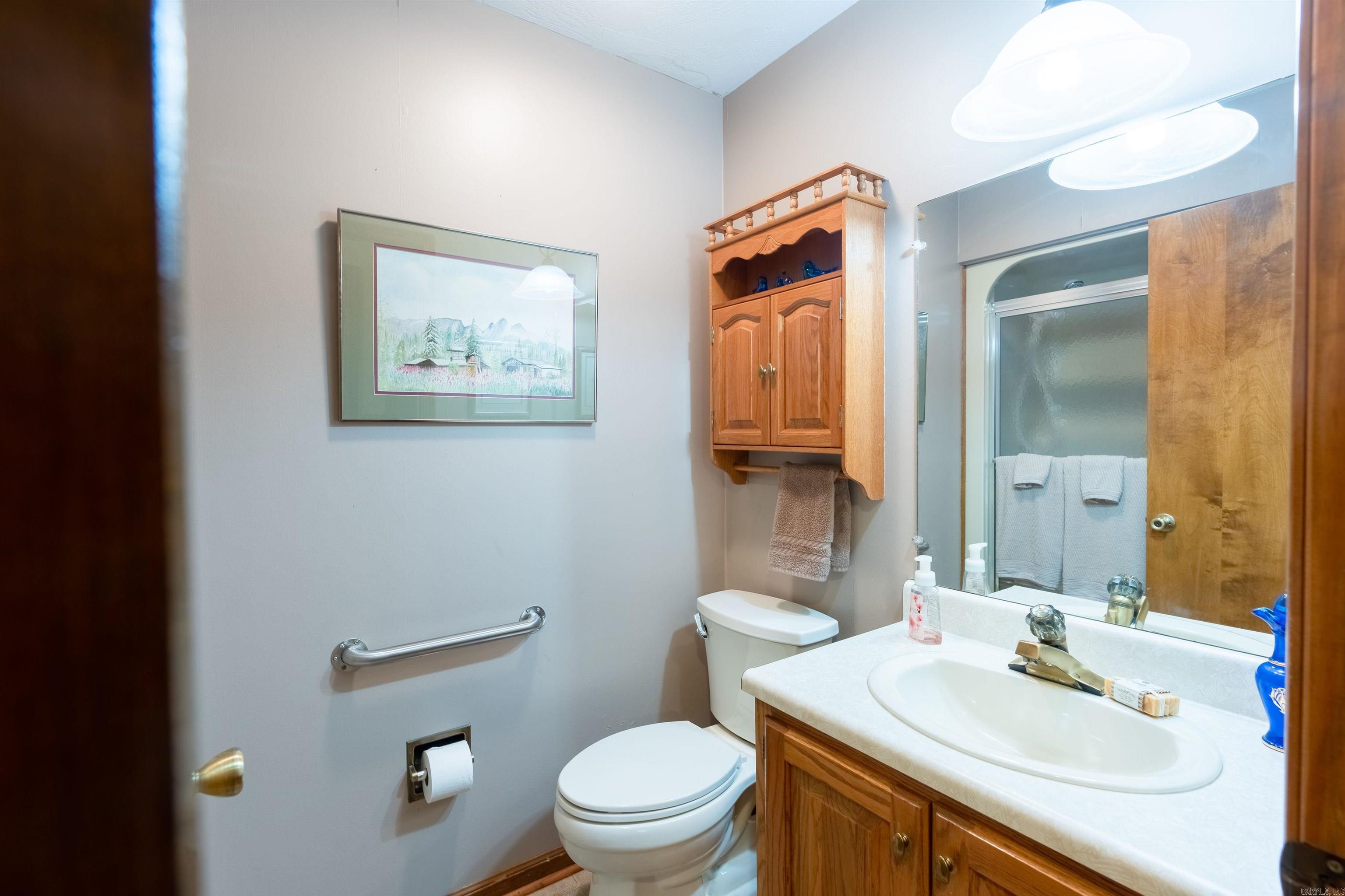 LAKESHORE HEIGHTS - Residential