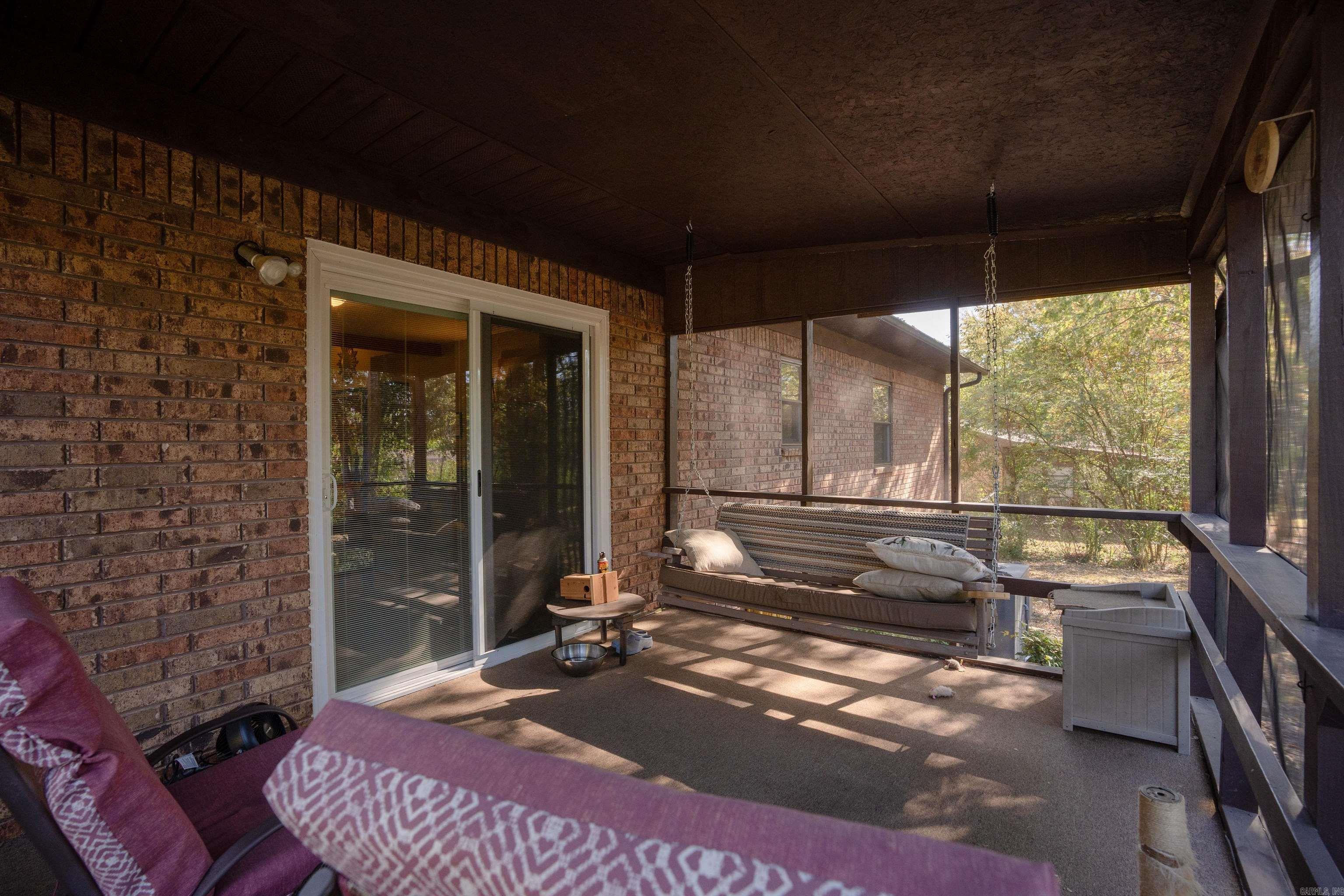 LAKESHORE HEIGHTS - Residential