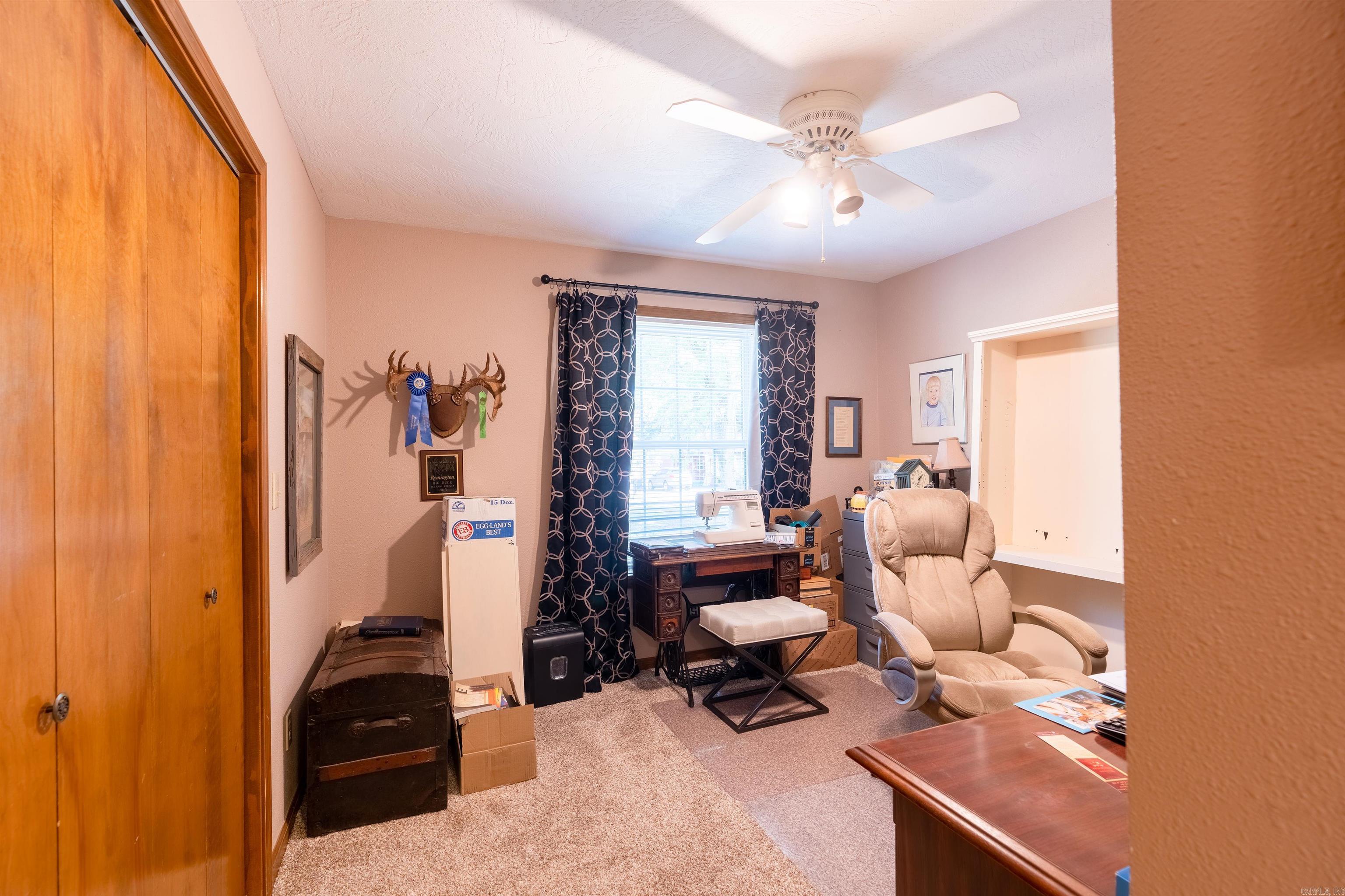 LAKESHORE HEIGHTS - Residential