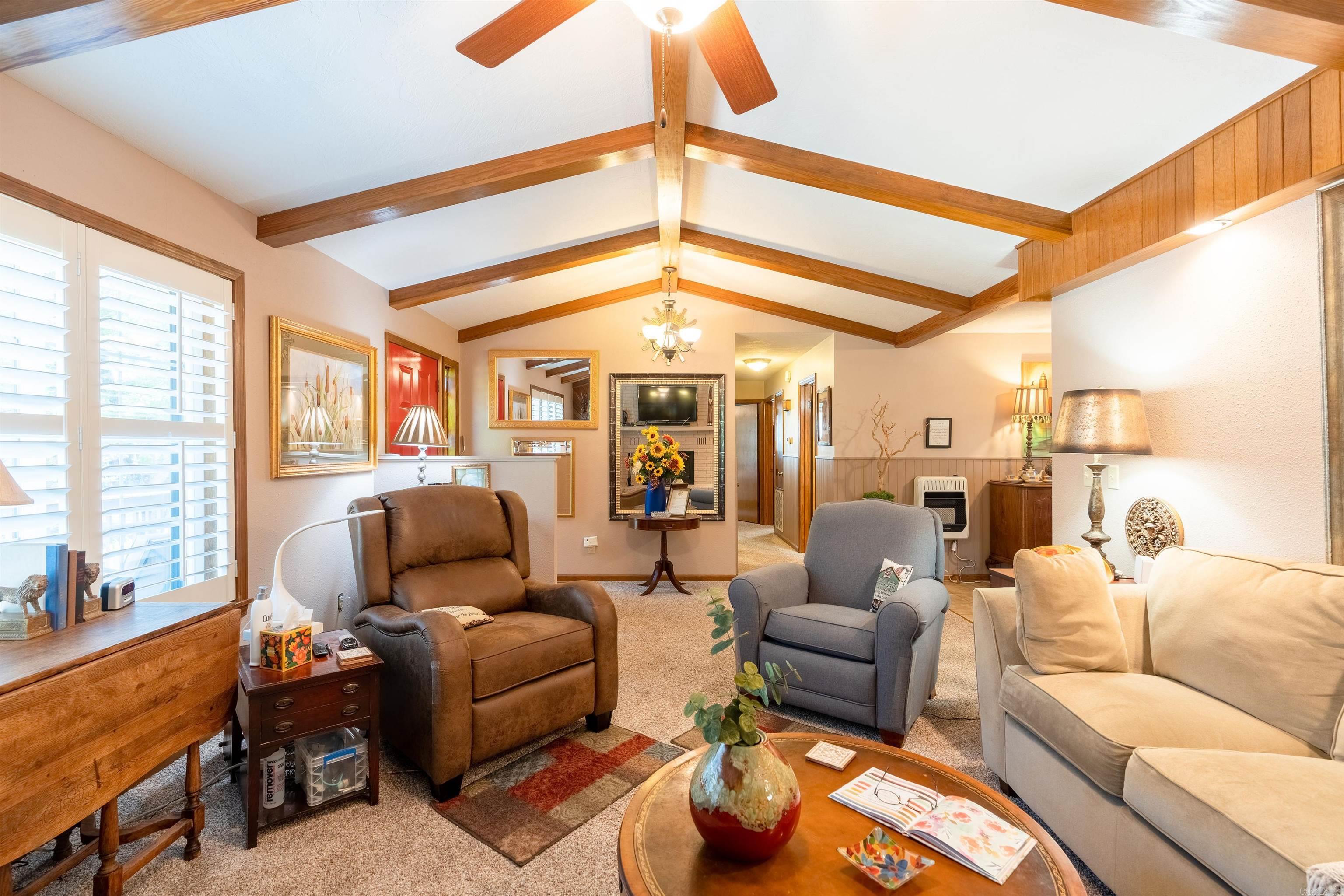 LAKESHORE HEIGHTS - Residential