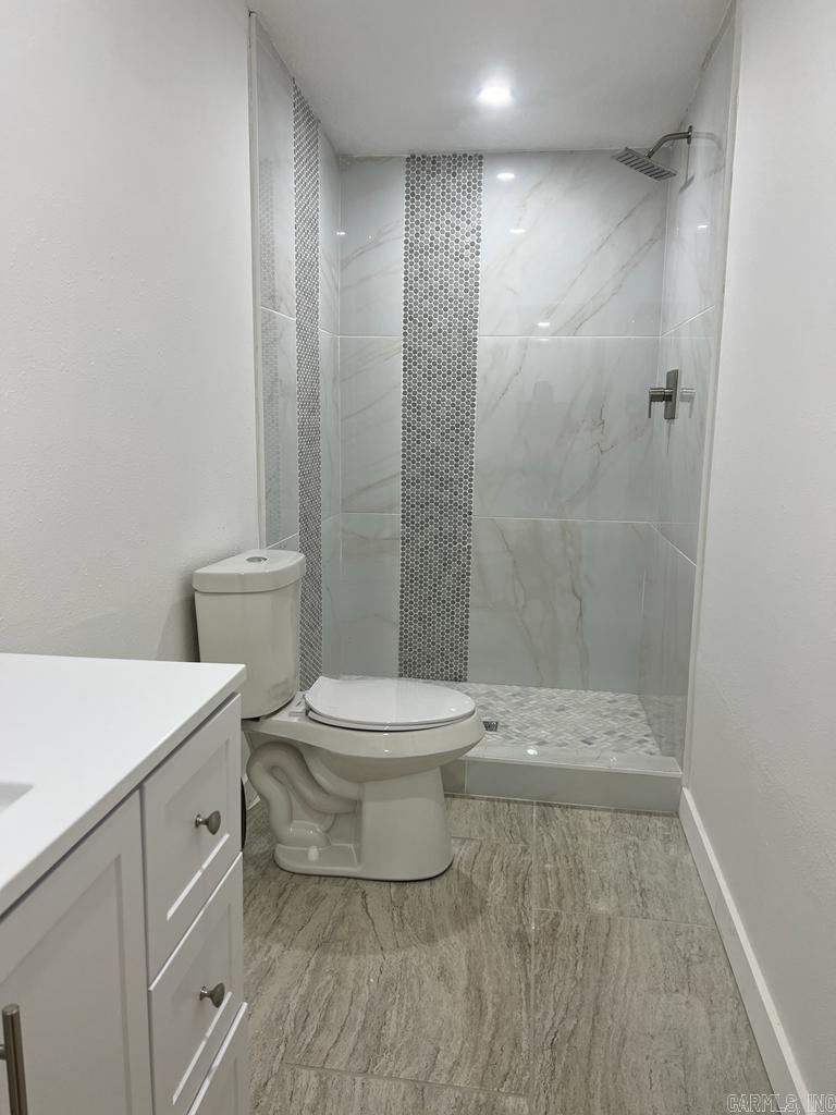 GOLD LAKE ESTATES - Residential