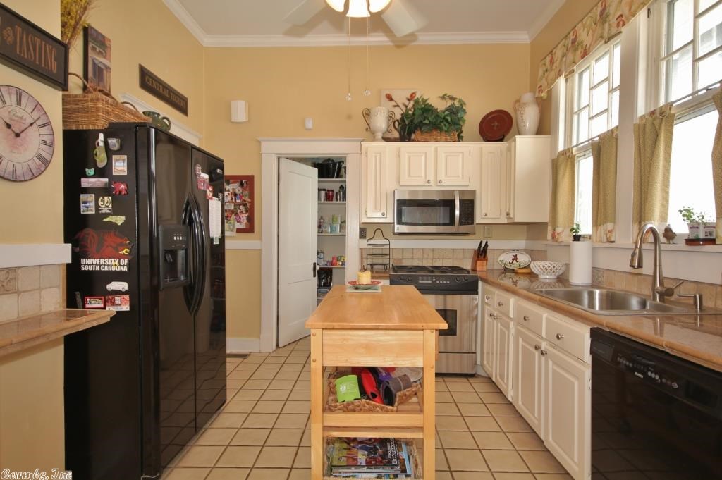 Hill Crest - Residential