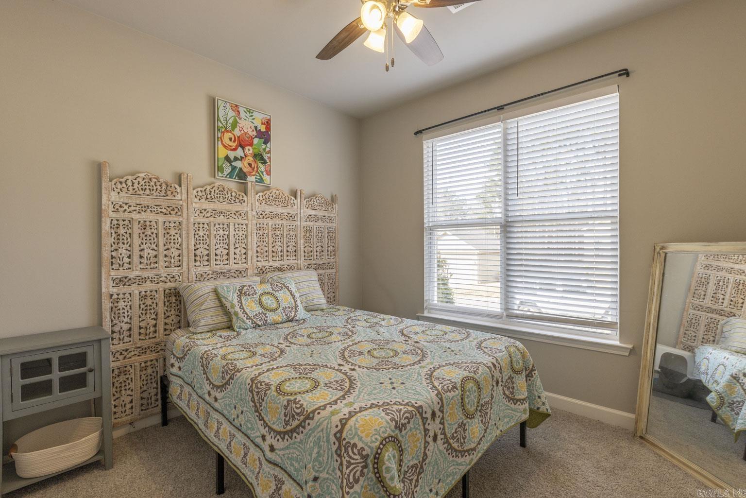 WESTERN WOODS - Residential