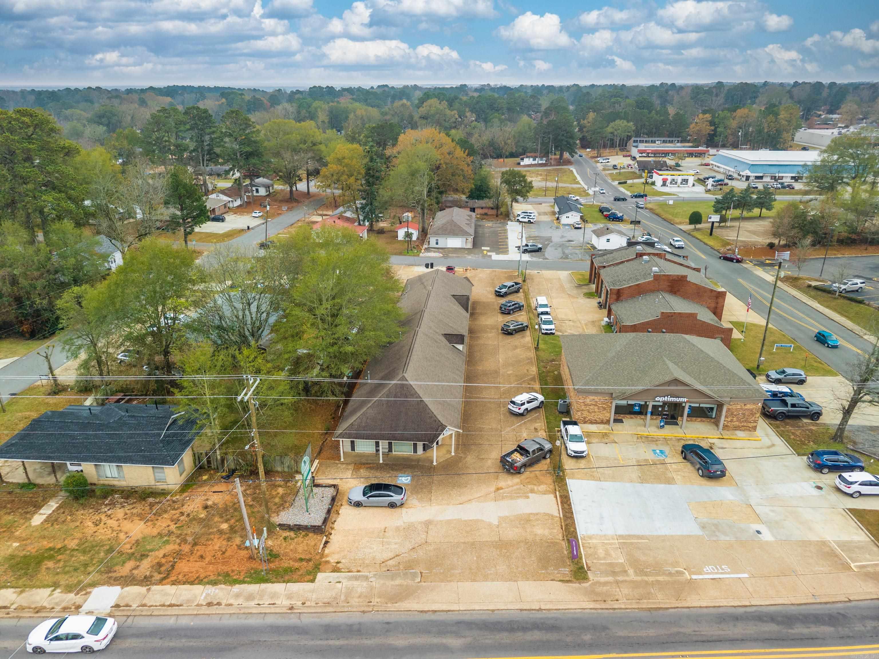 HILLS REPLAT OF TWIN OAKS ADDN - Commercial Sale