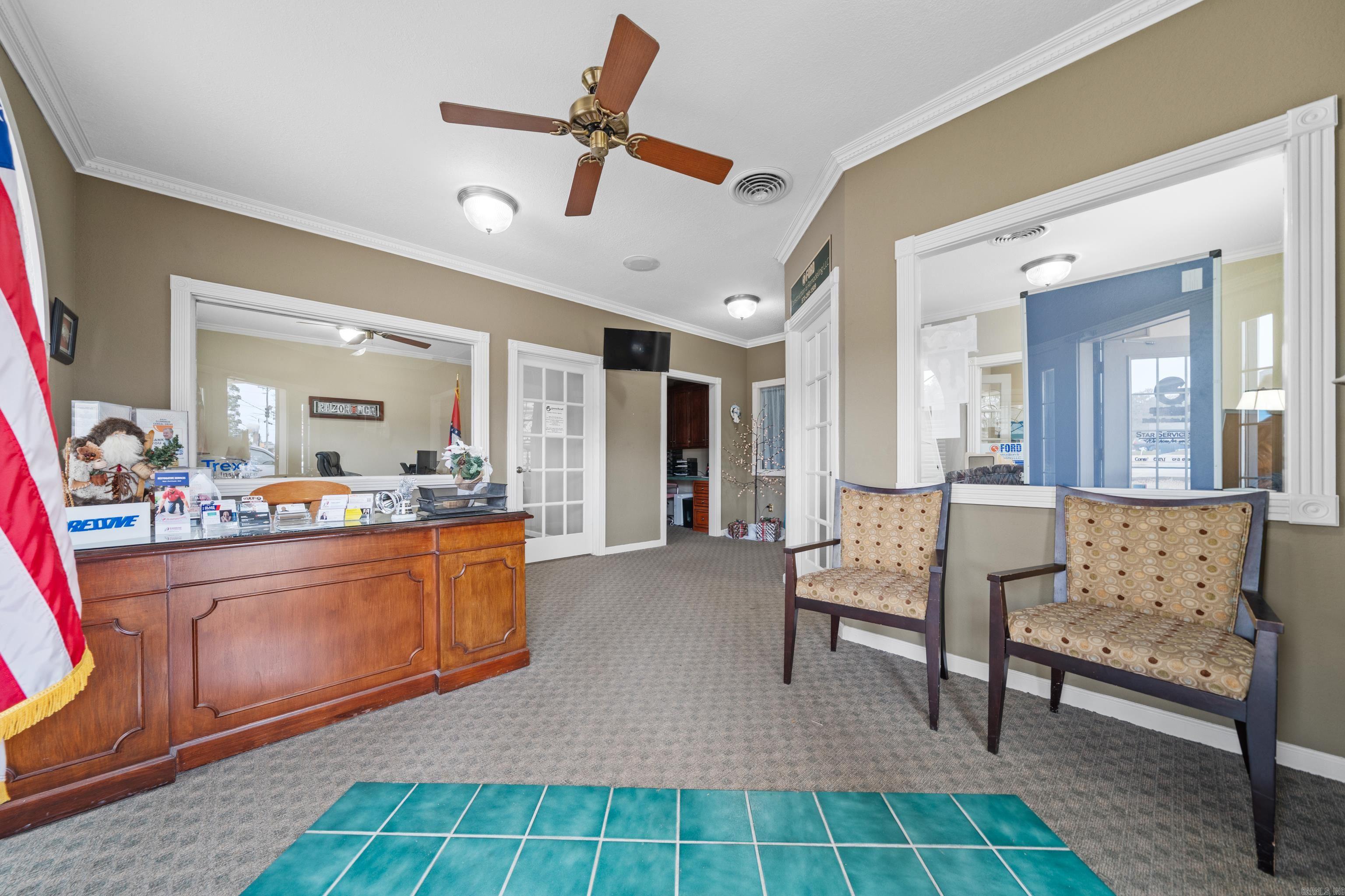 HILLS REPLAT OF TWIN OAKS ADDN - Commercial Sale