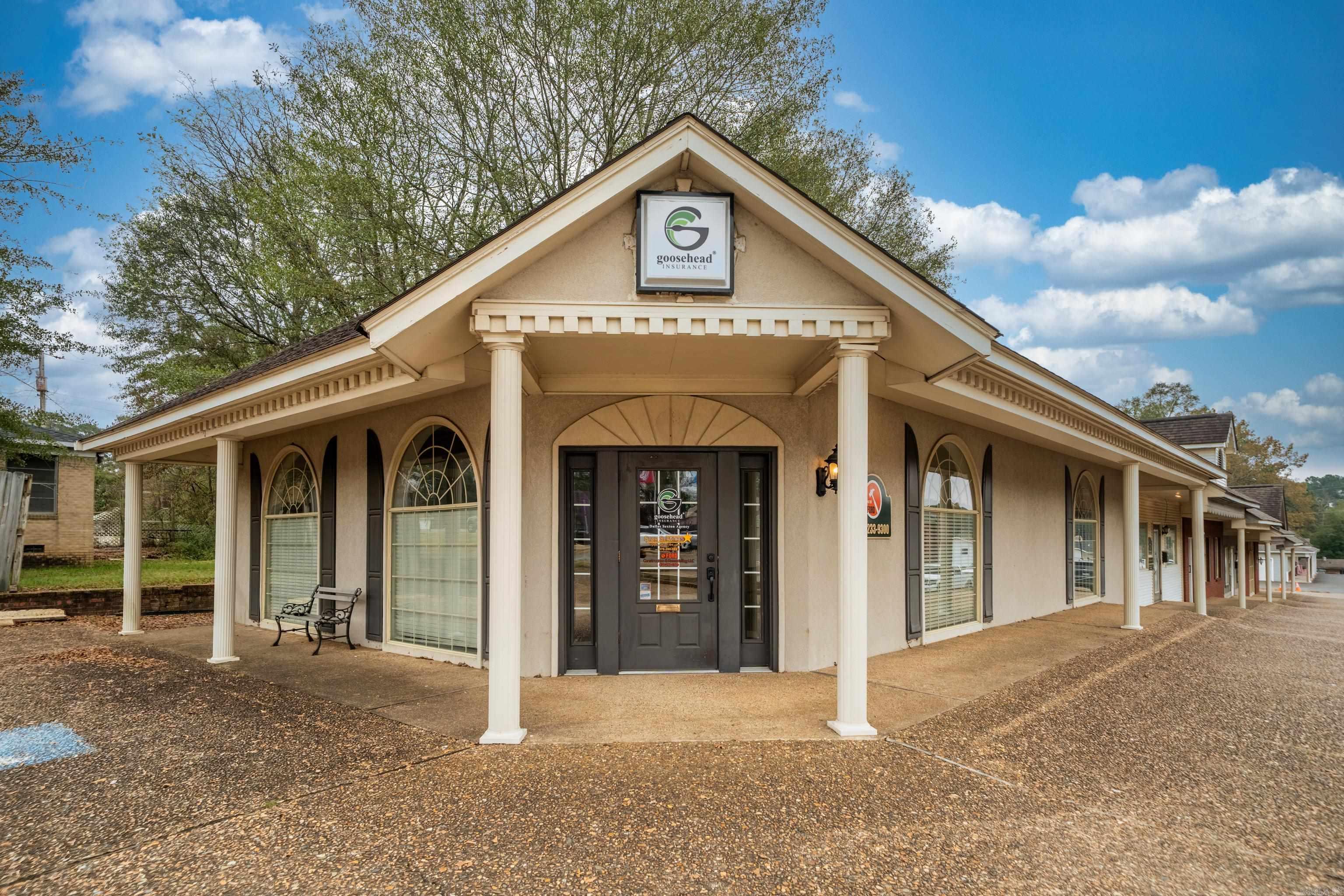 HILLS REPLAT OF TWIN OAKS ADDN - Commercial Sale