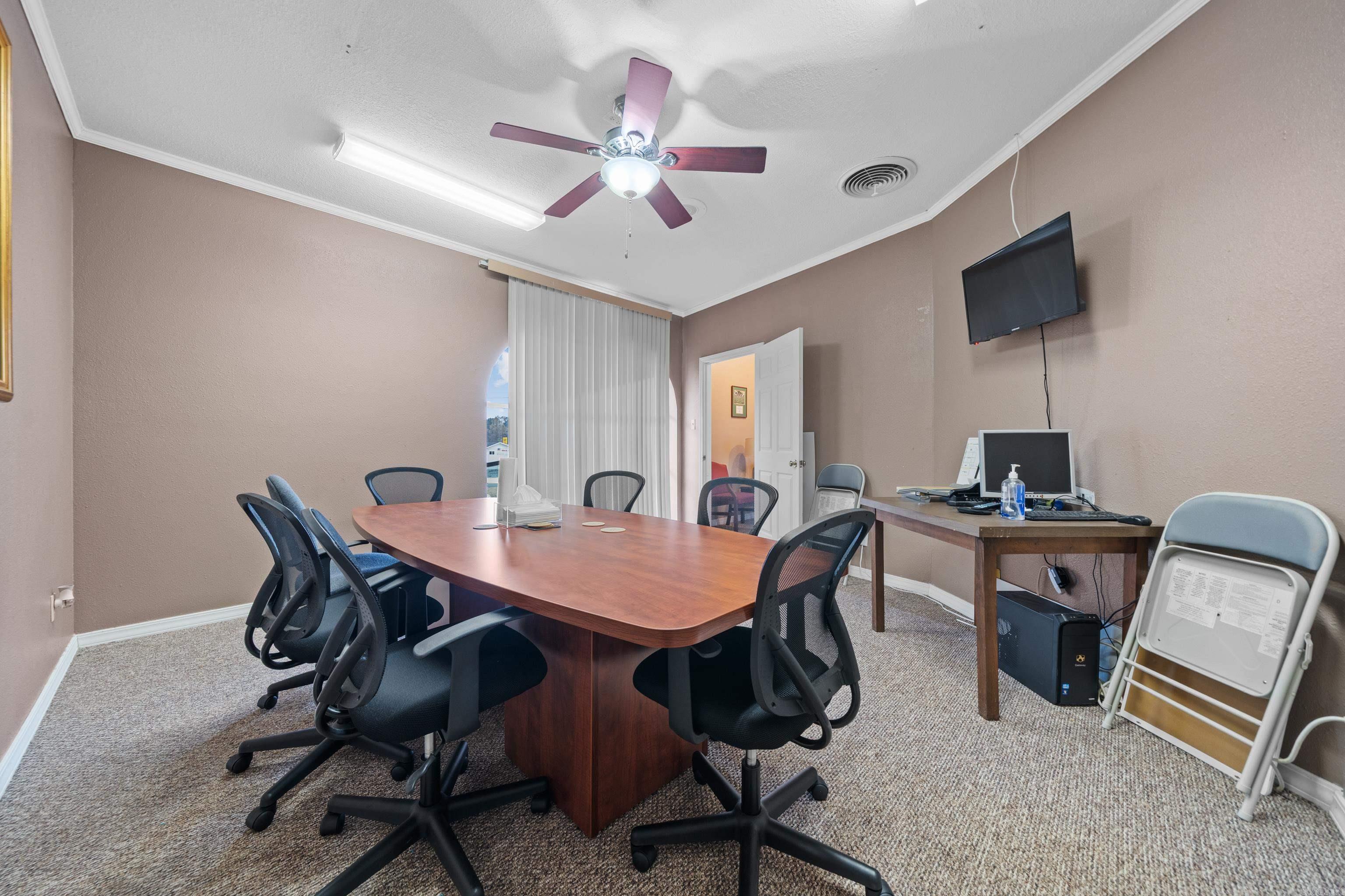 HILLS REPLAT OF TWIN OAKS ADDN - Commercial Sale