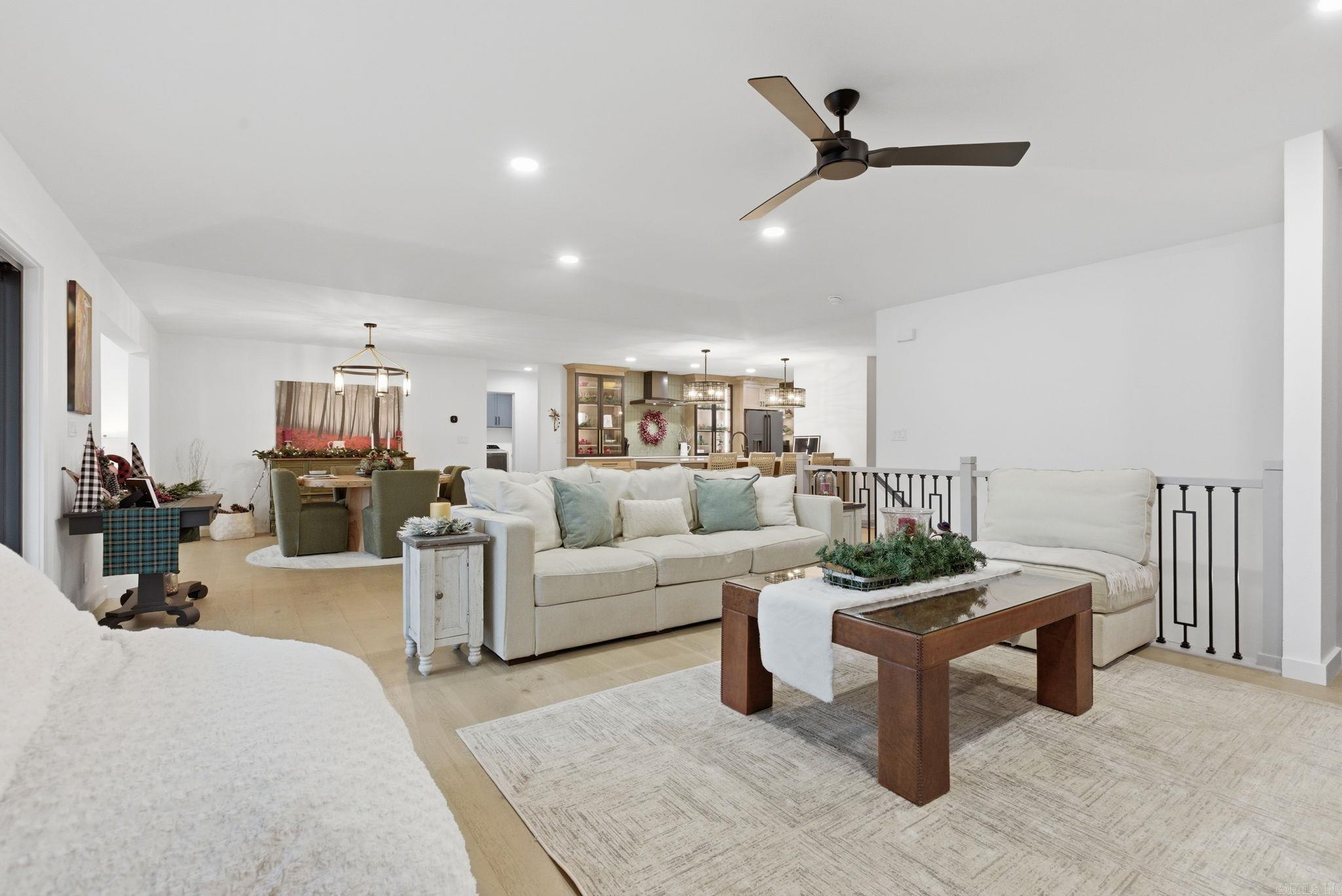 ALEGRIA - Residential