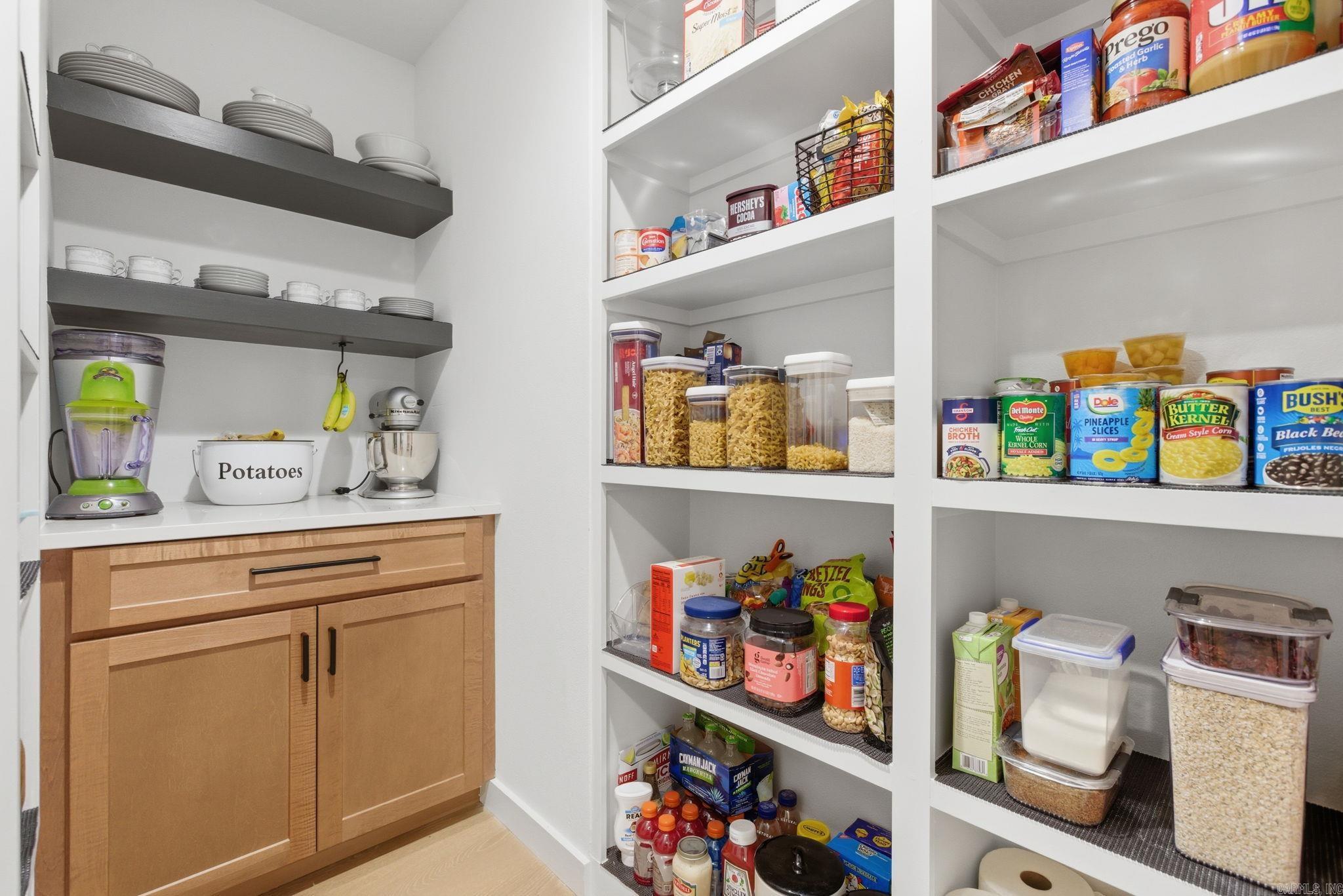 ALEGRIA - Residential