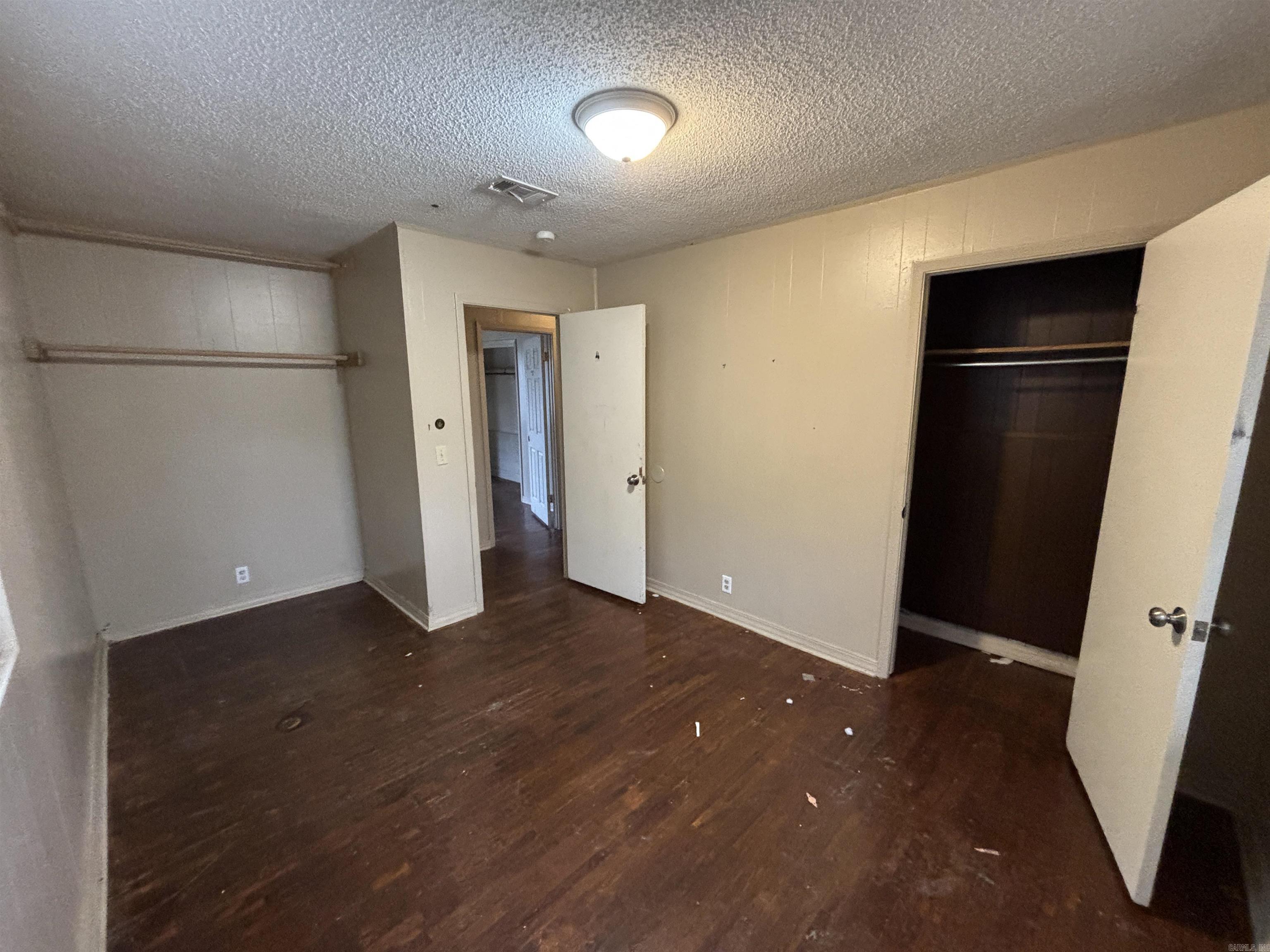 OT Ward - Residential