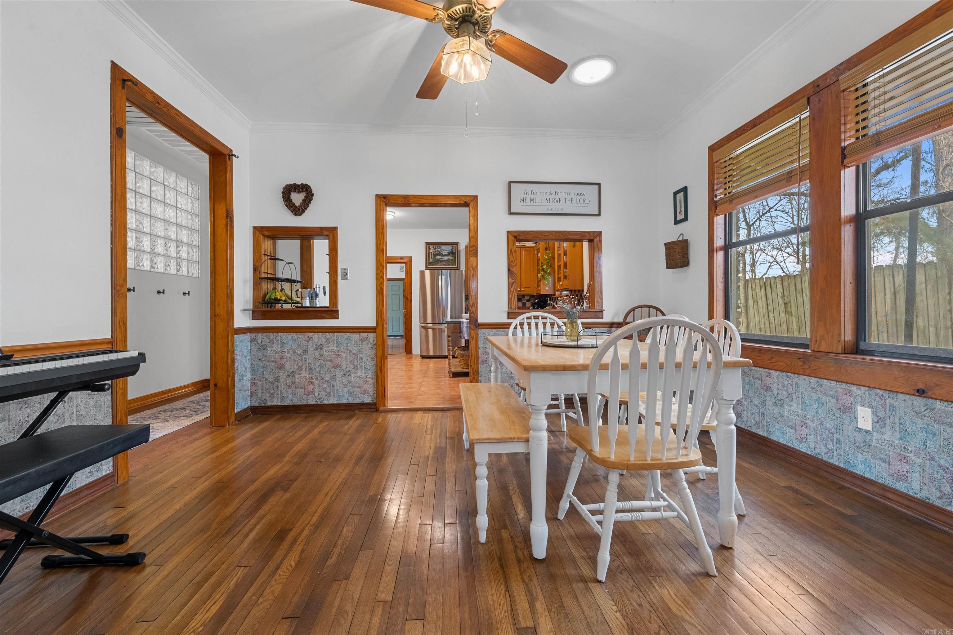 Country - Residential